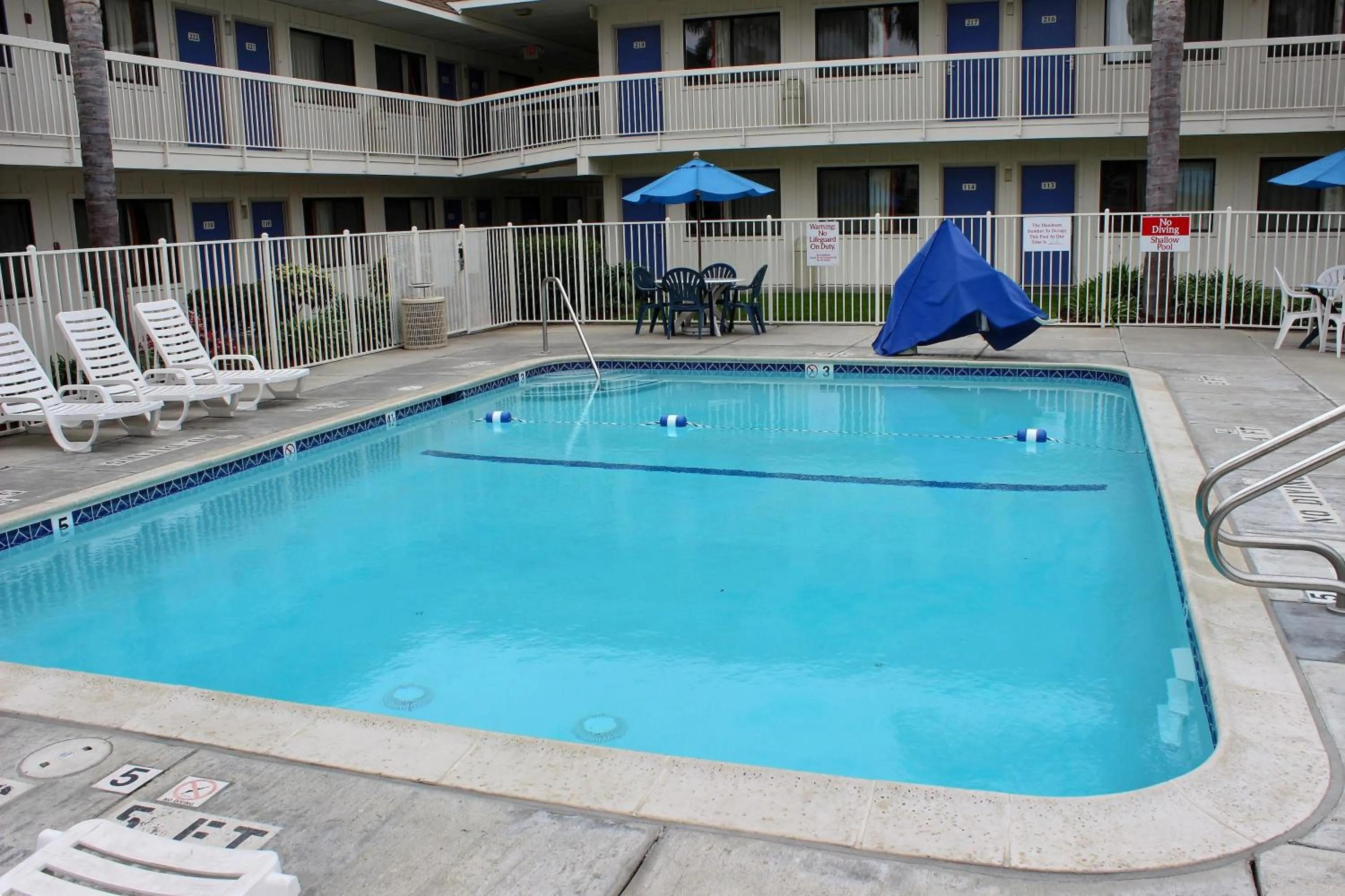 Swimming pool in Motel 6-Pismo Beach, CA