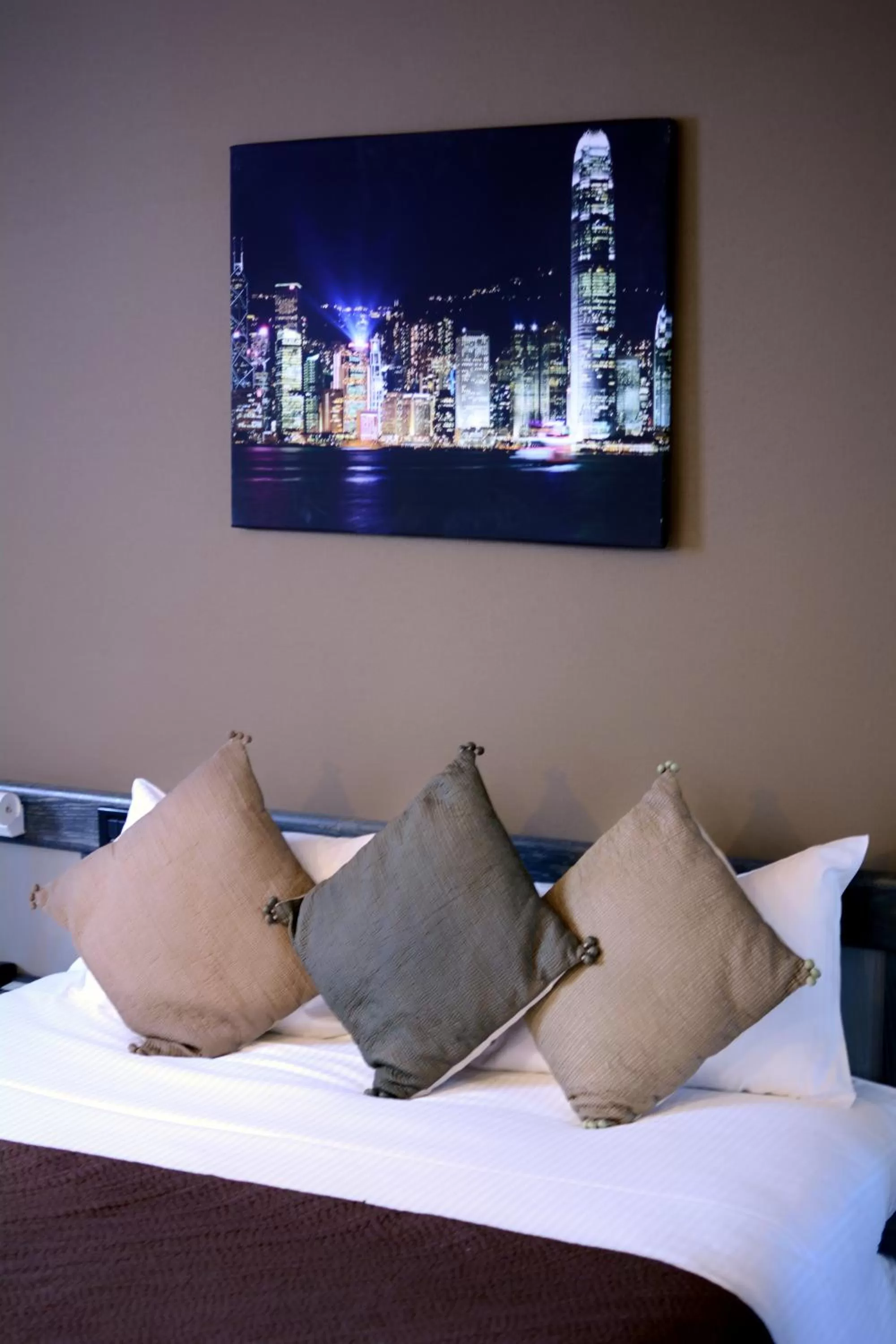 Photo of the whole room, Bed in Hotel Gratte-Ciel Ariana