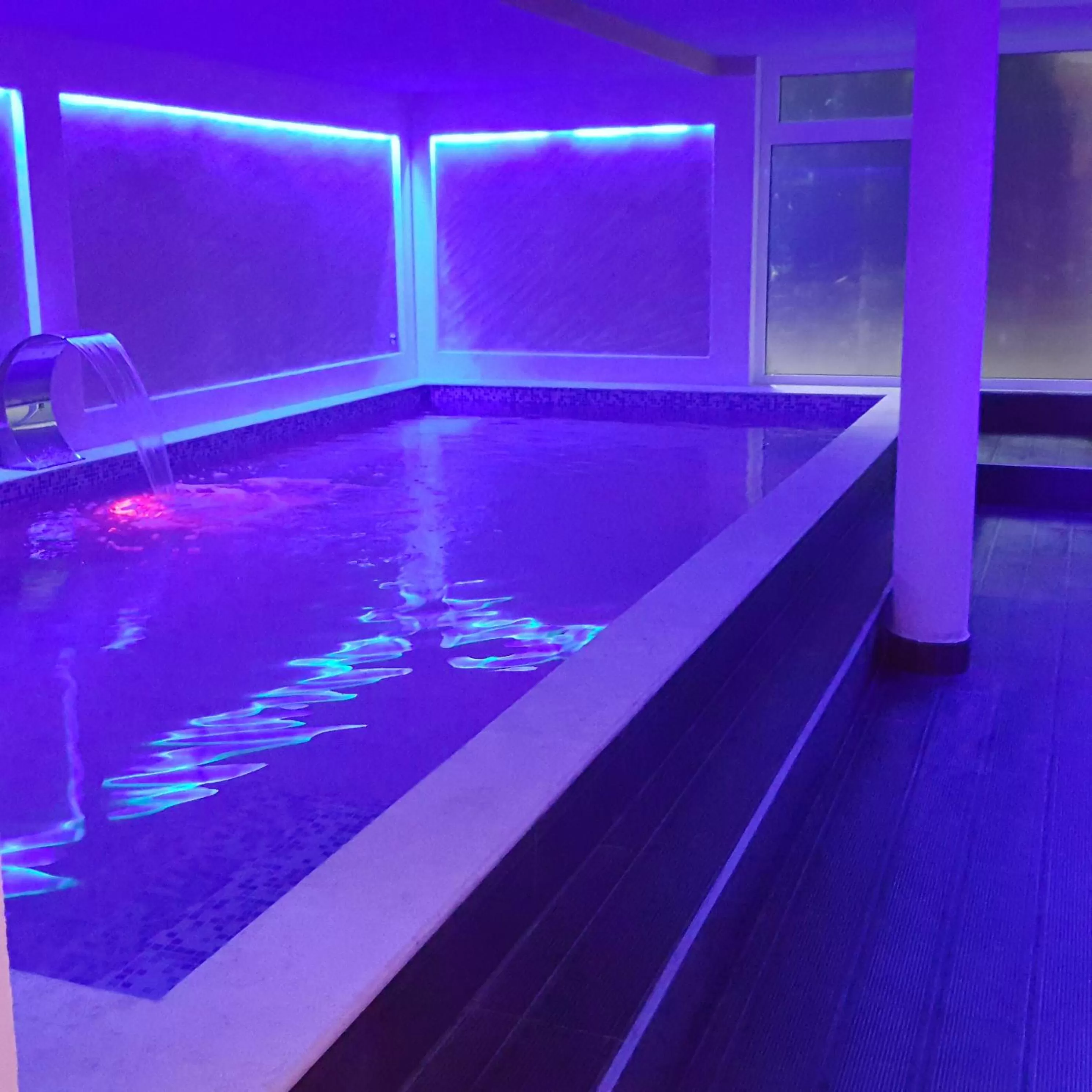 Spa and wellness centre/facilities, Swimming Pool in Petriti & Spa