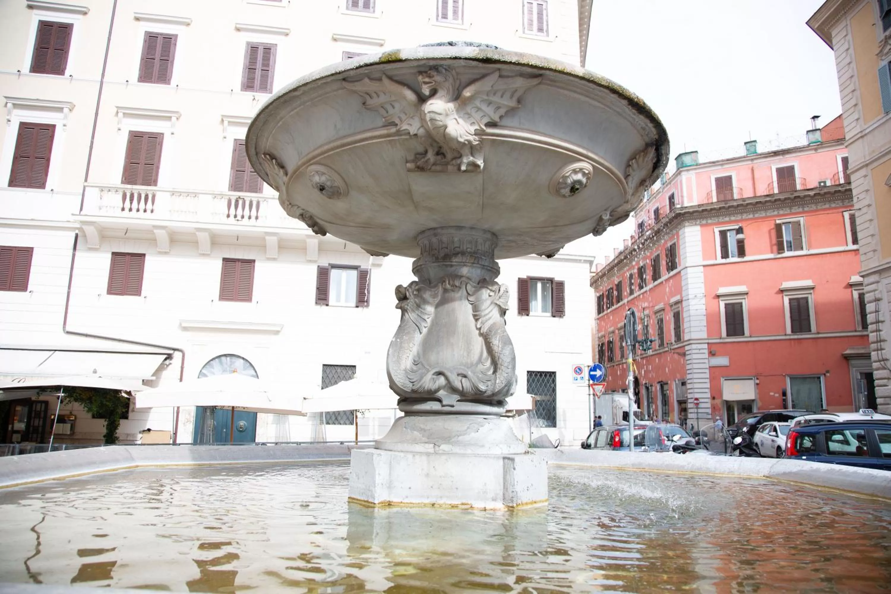 Property building in Repetita Juvant