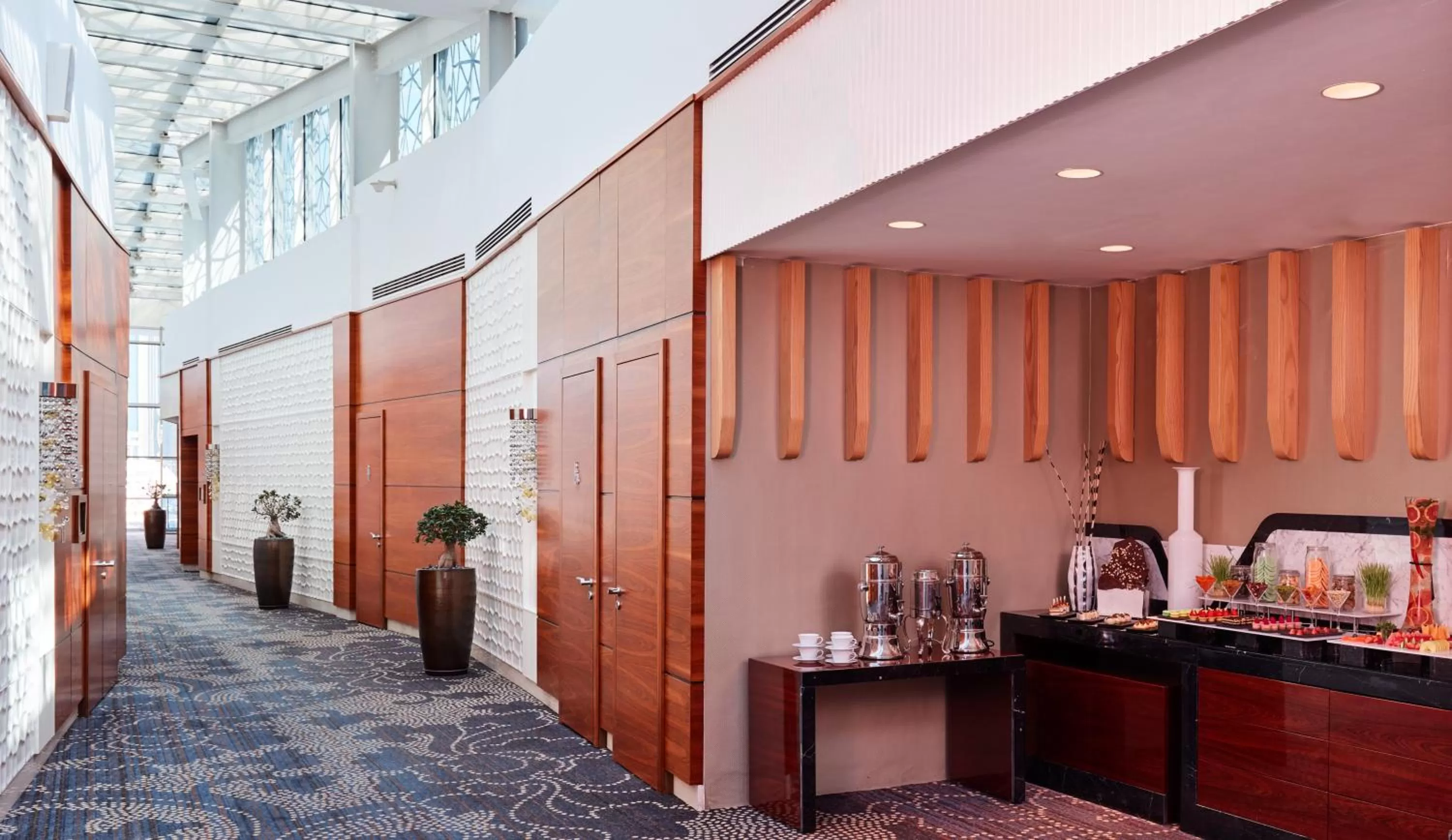 Meeting/conference room in InterContinental Doha The City by IHG