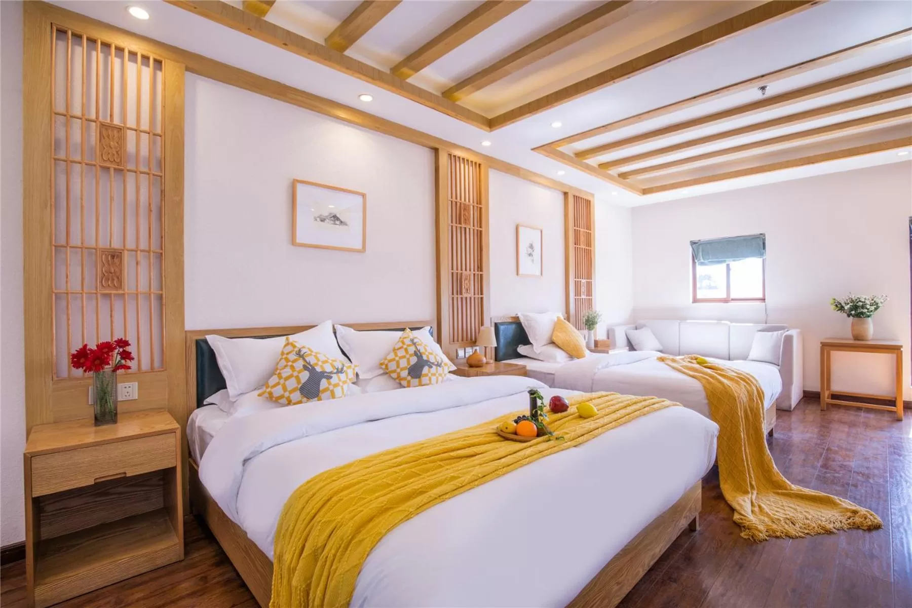 Bed in Lijiang Gemmer Hotel