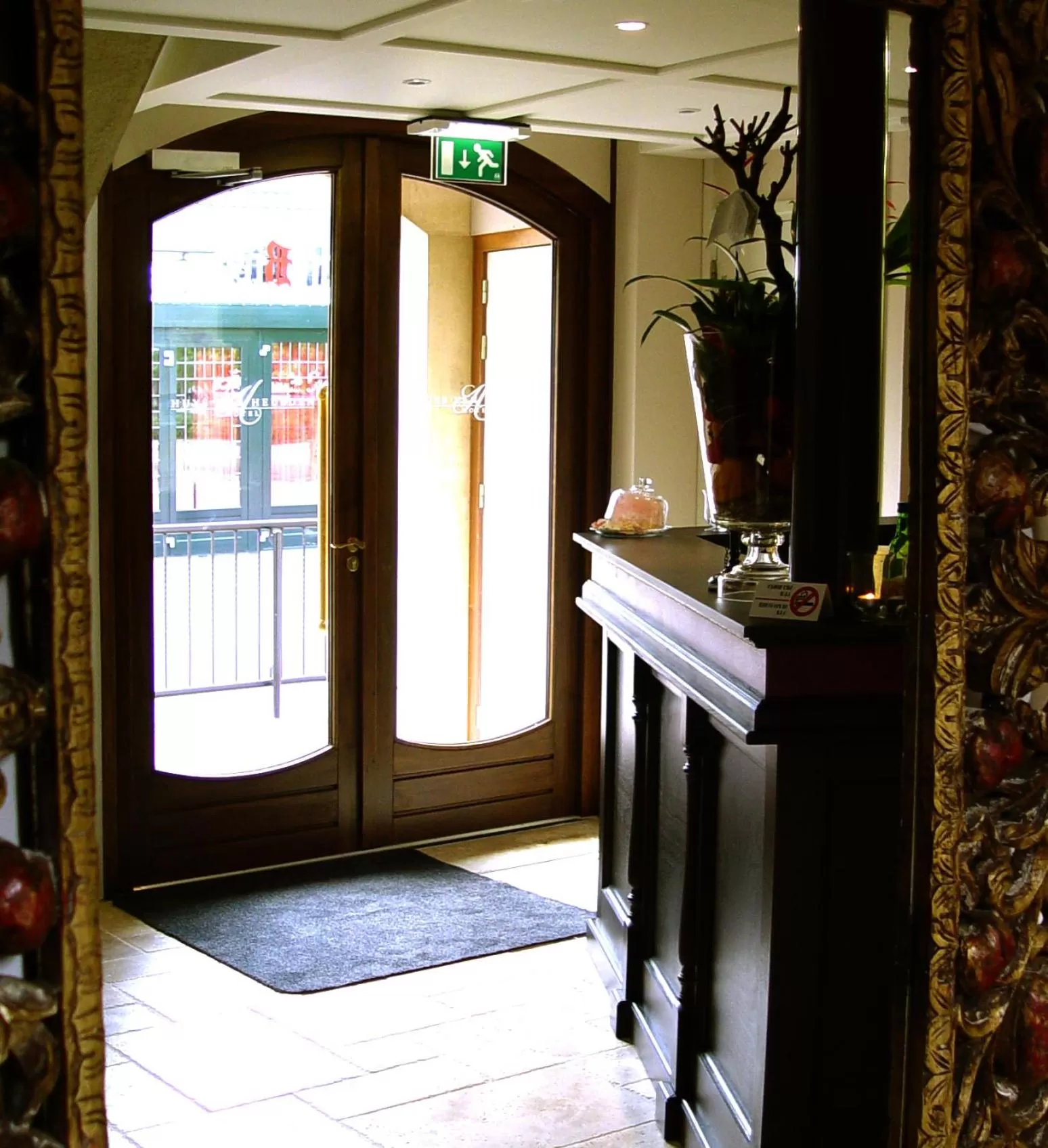 Lobby or reception, Bathroom in Hotel Huys van Heusden