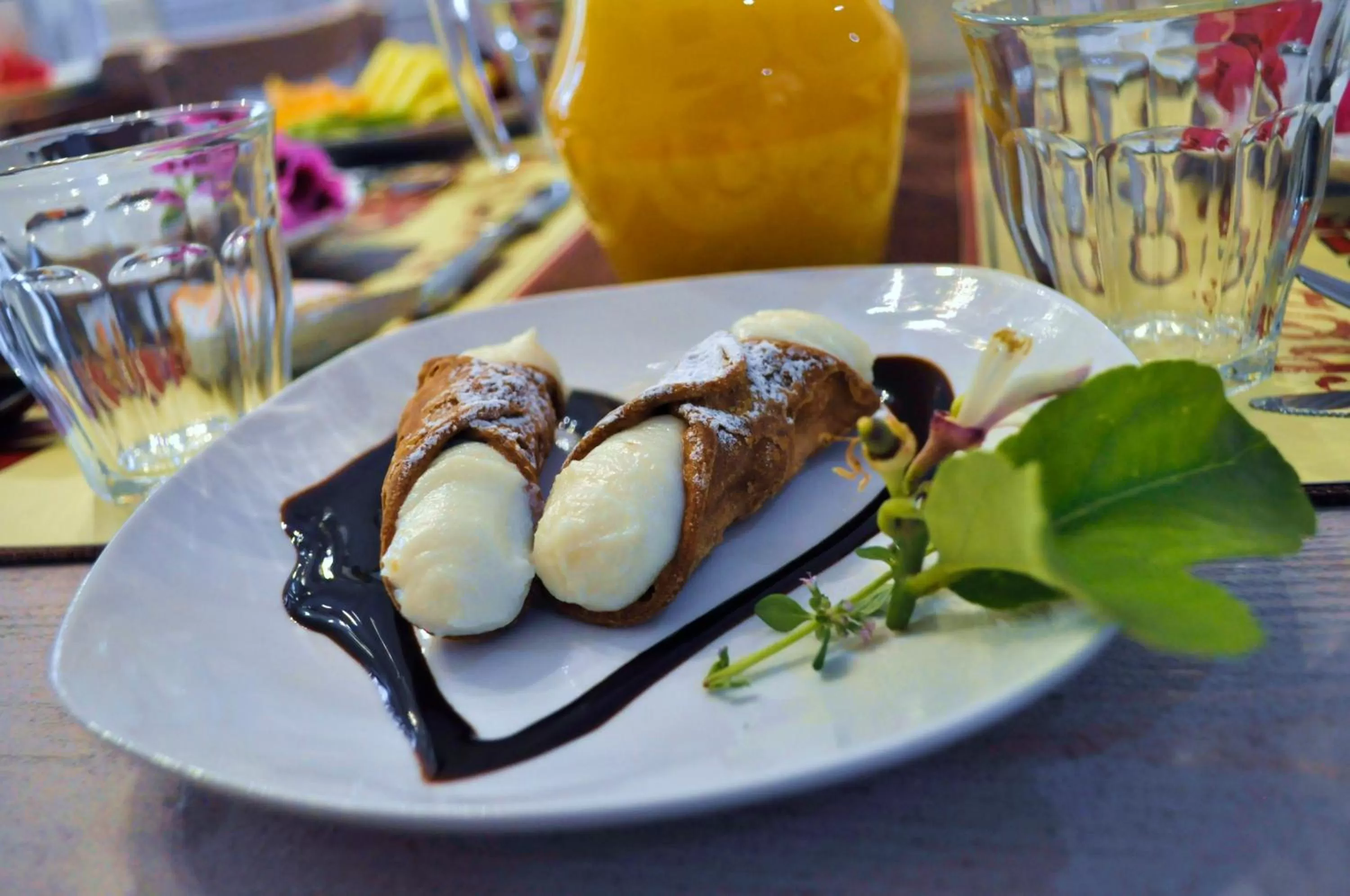 Restaurant/places to eat in Stupor Mundi Bed and Breakfast