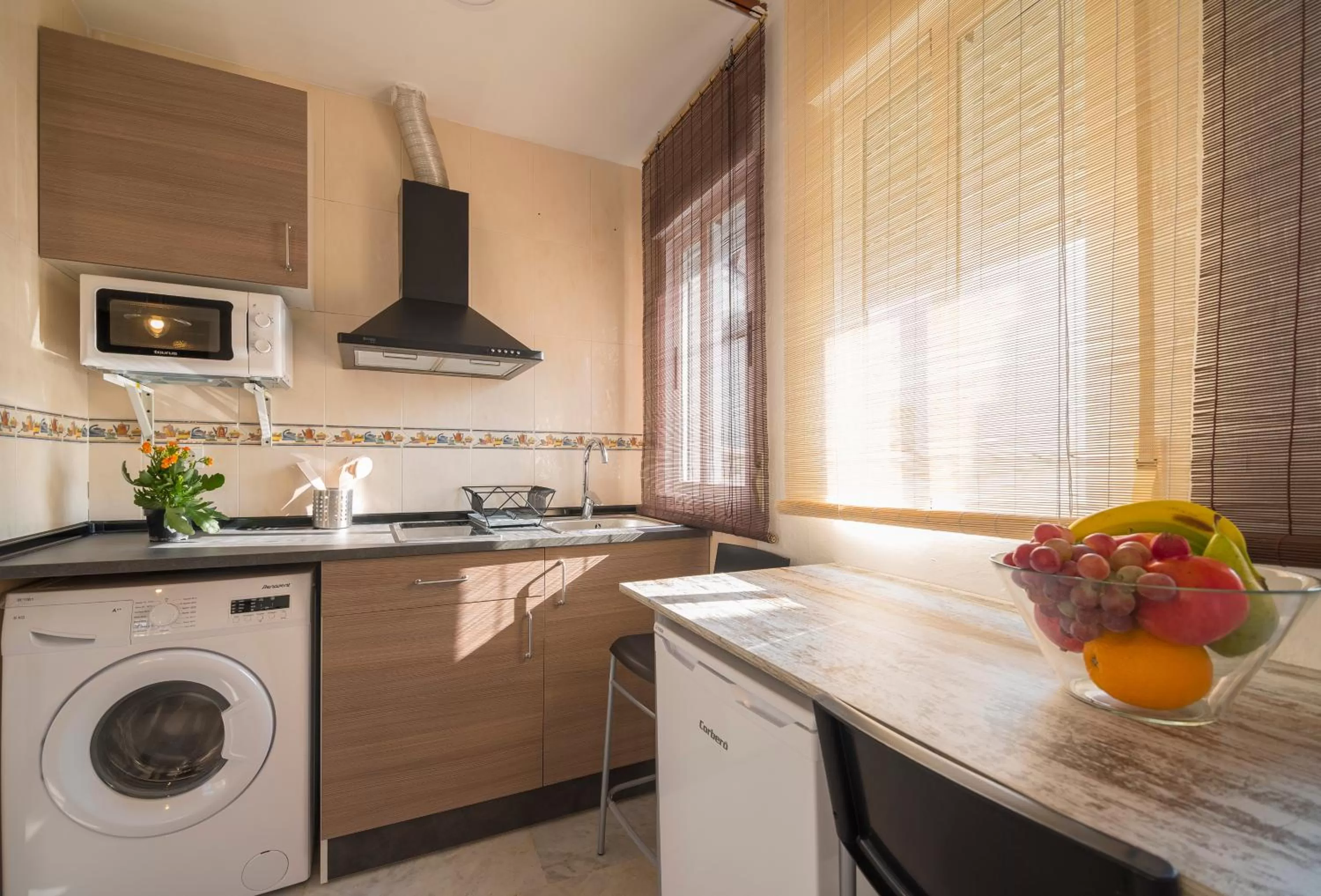 Kitchen or kitchenette in Apartamentos Granata