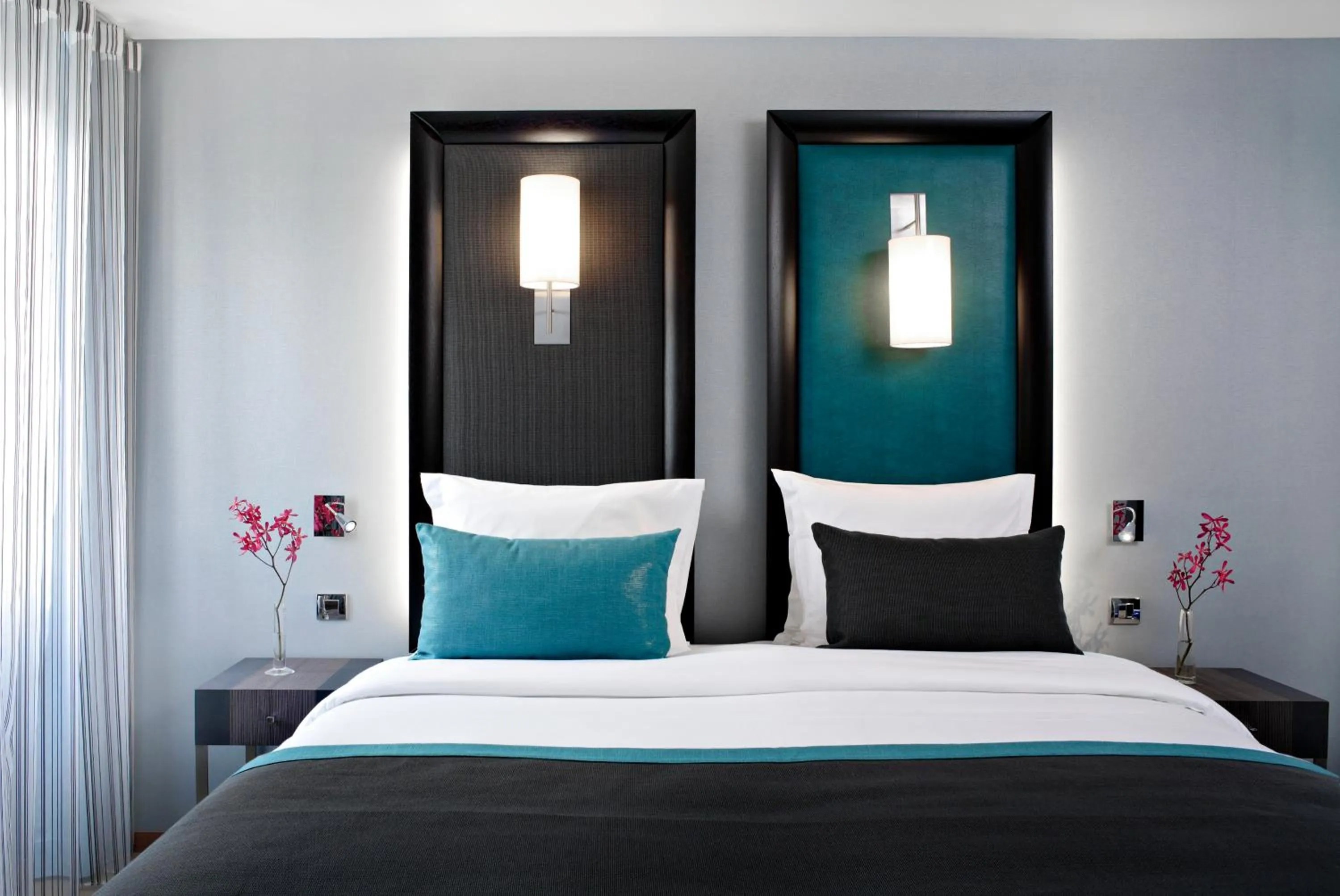 Bed in Hôtel Bassano