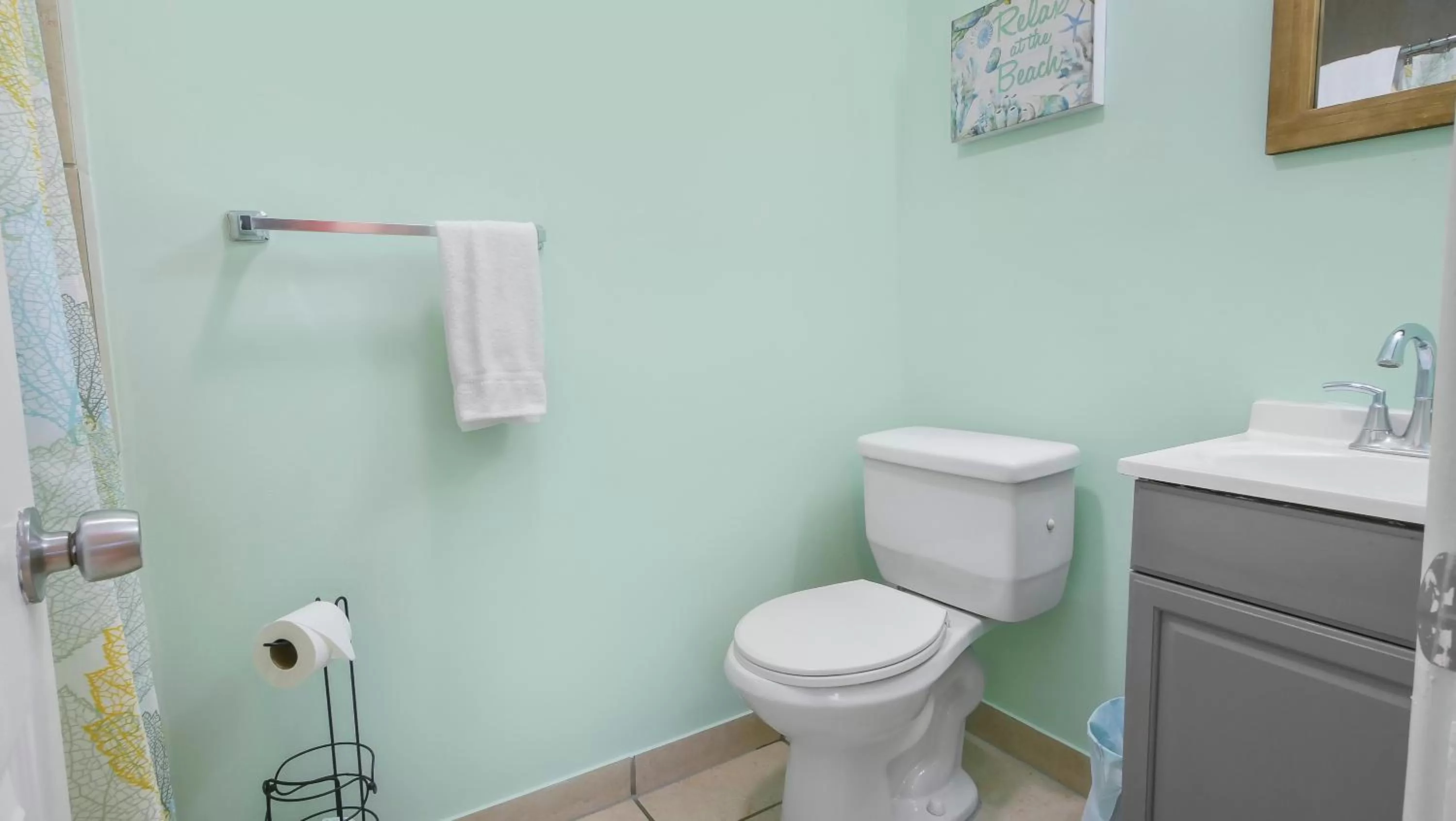 Bathroom in The Beach House - Treasure Island