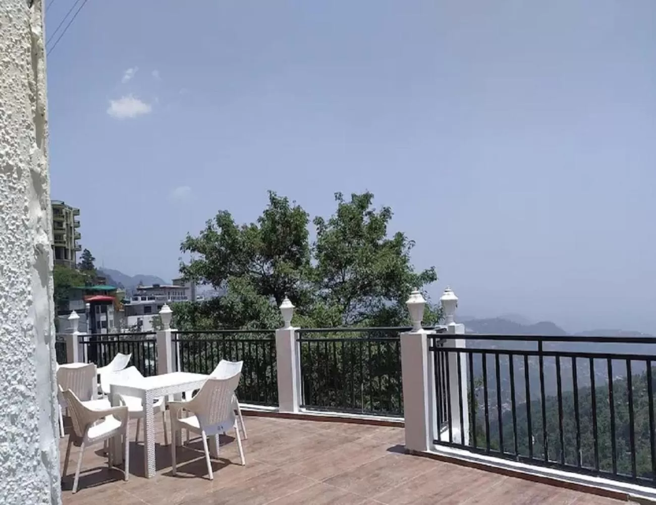 Balcony/Terrace in Hotel Diamond, Mussoorie