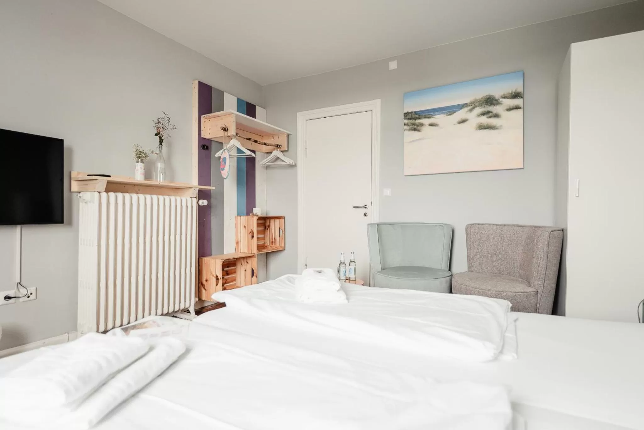 Photo of the whole room, Bed in Hotel 'Das Strandhaus'