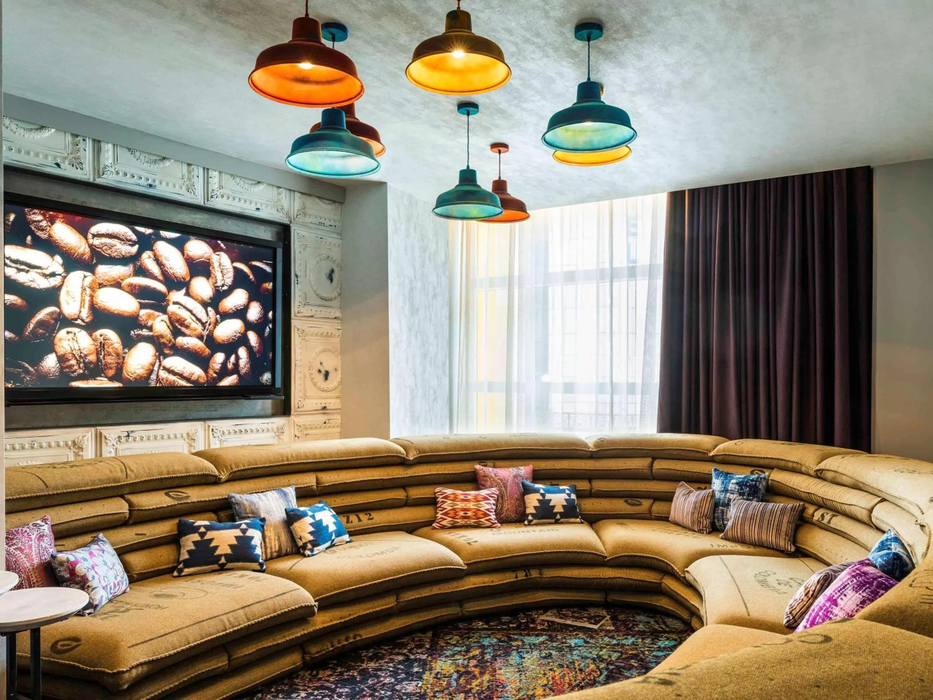 On site in Novotel London Canary Wharf