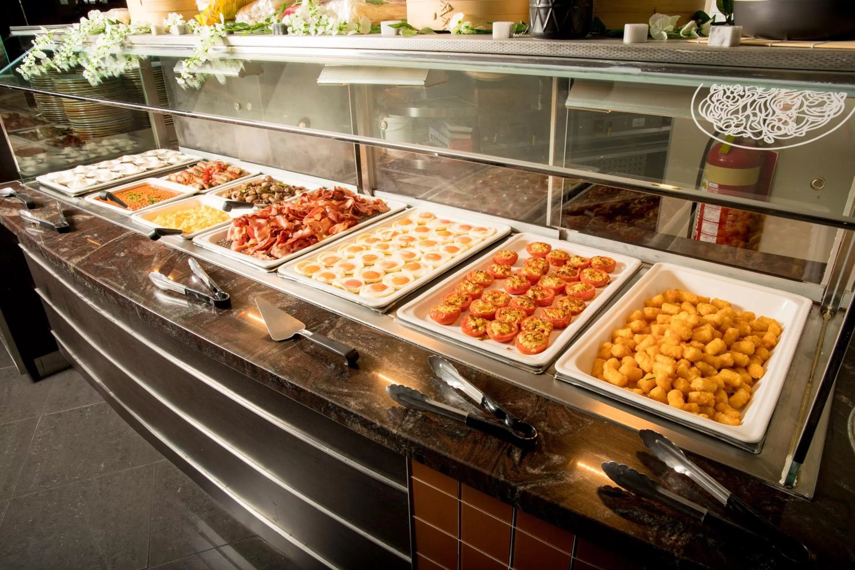 Food and drinks in Mantra at Sharks