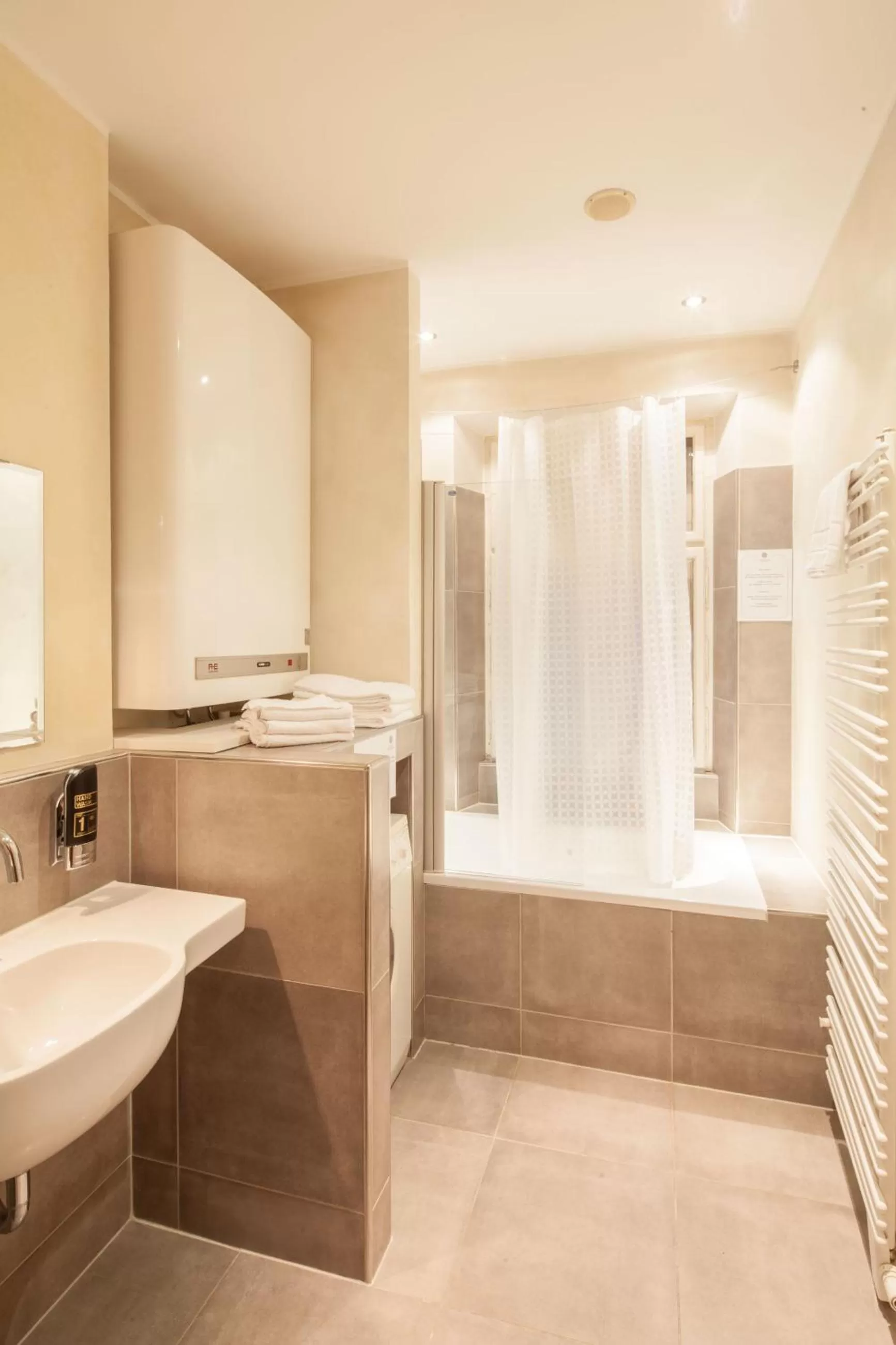 Bathroom in arte vida boutique guesthouse