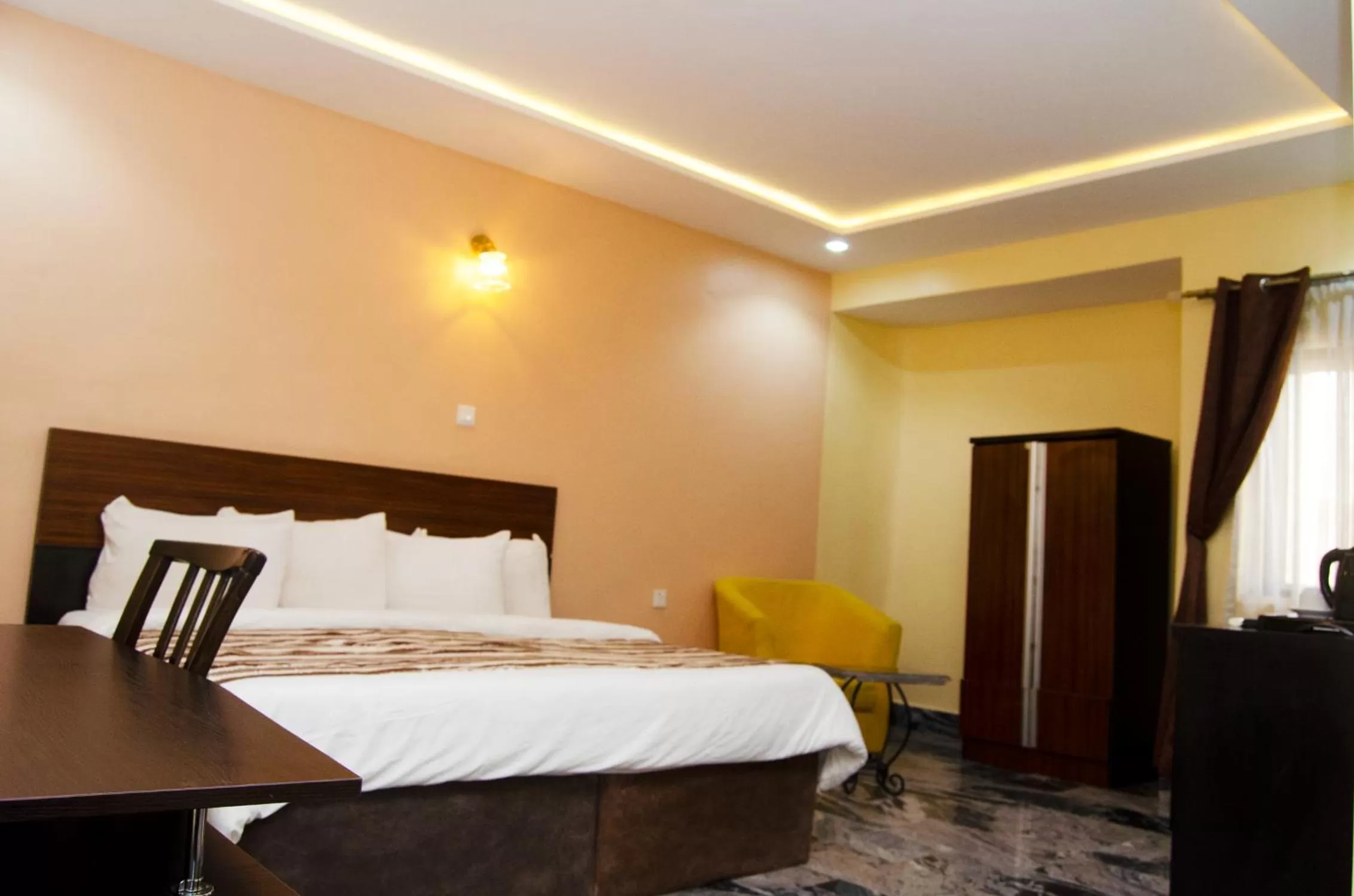 Bed in Residency Hotel Area11 Garki Abuja