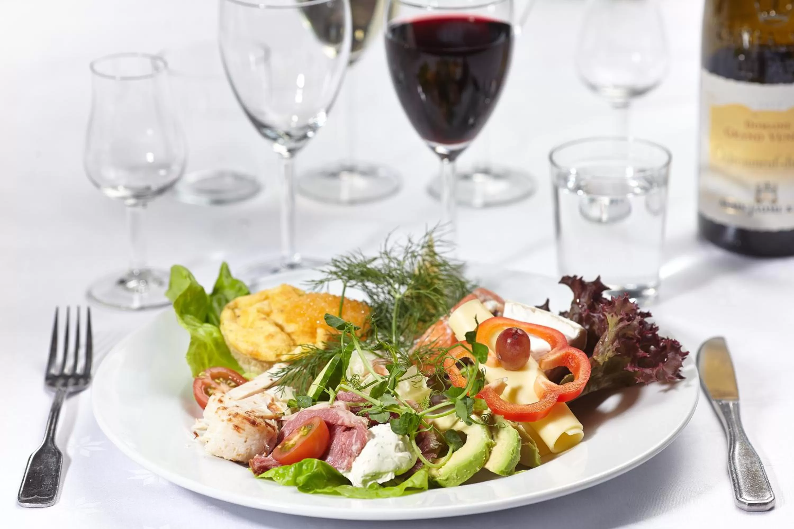 Restaurant/places to eat in Hotell Högland