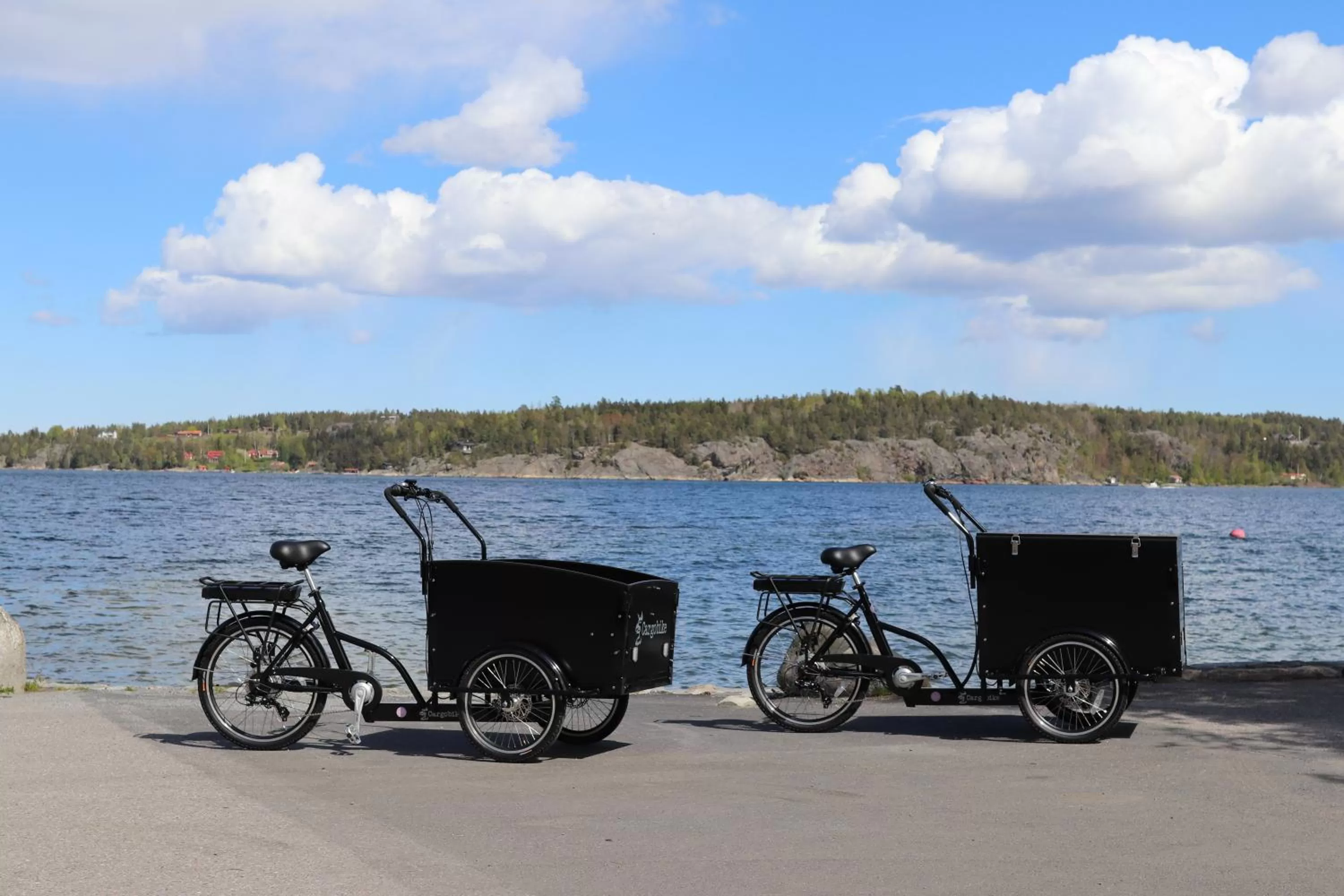Cycling in Vår Gård Saltsjöbaden