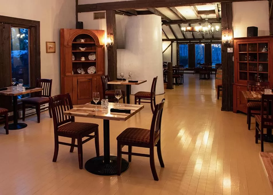 Restaurant/places to eat in Benmiller Inn & Spa