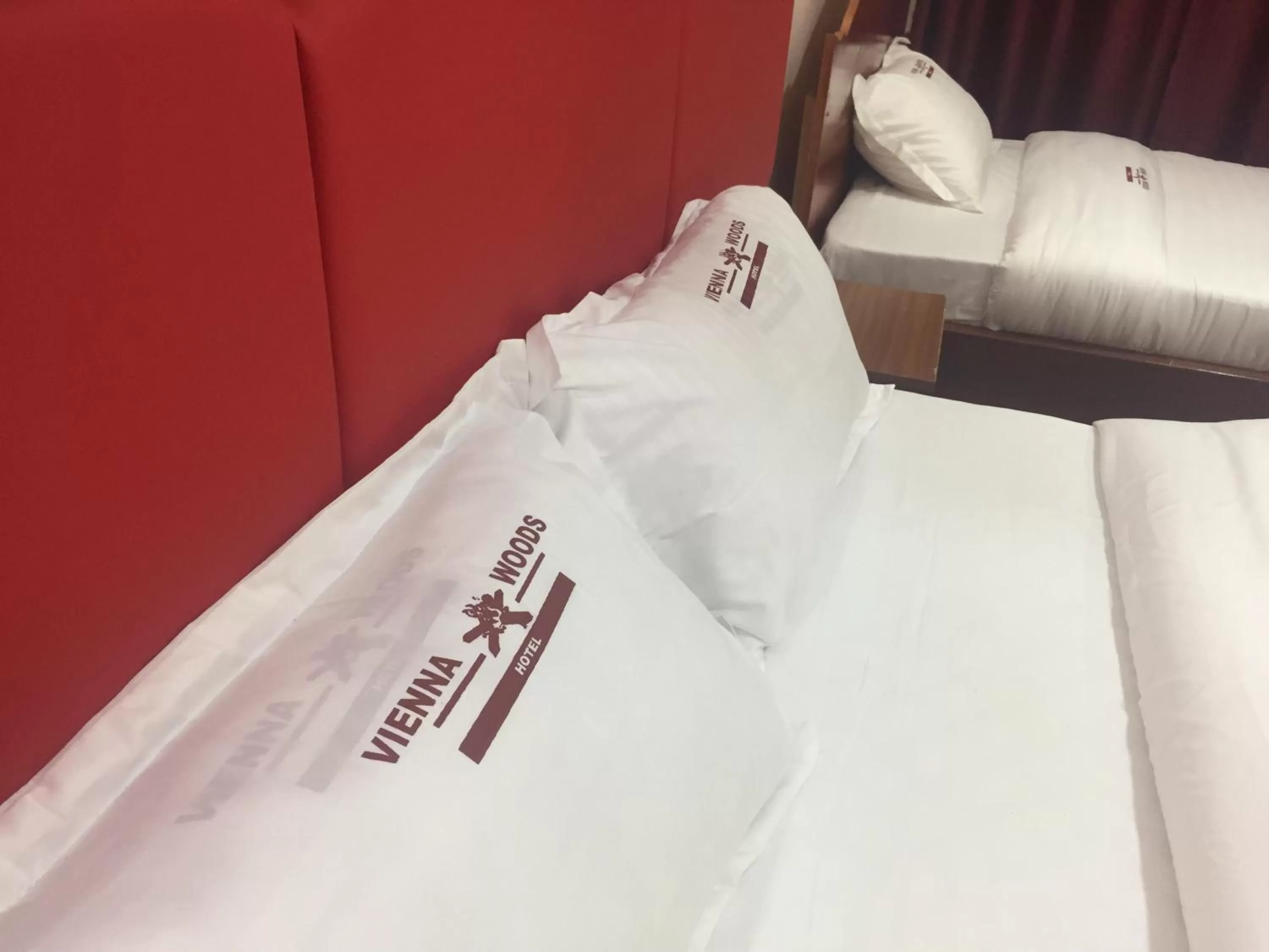 Bed in Vienna Woods Hotel Nakuru