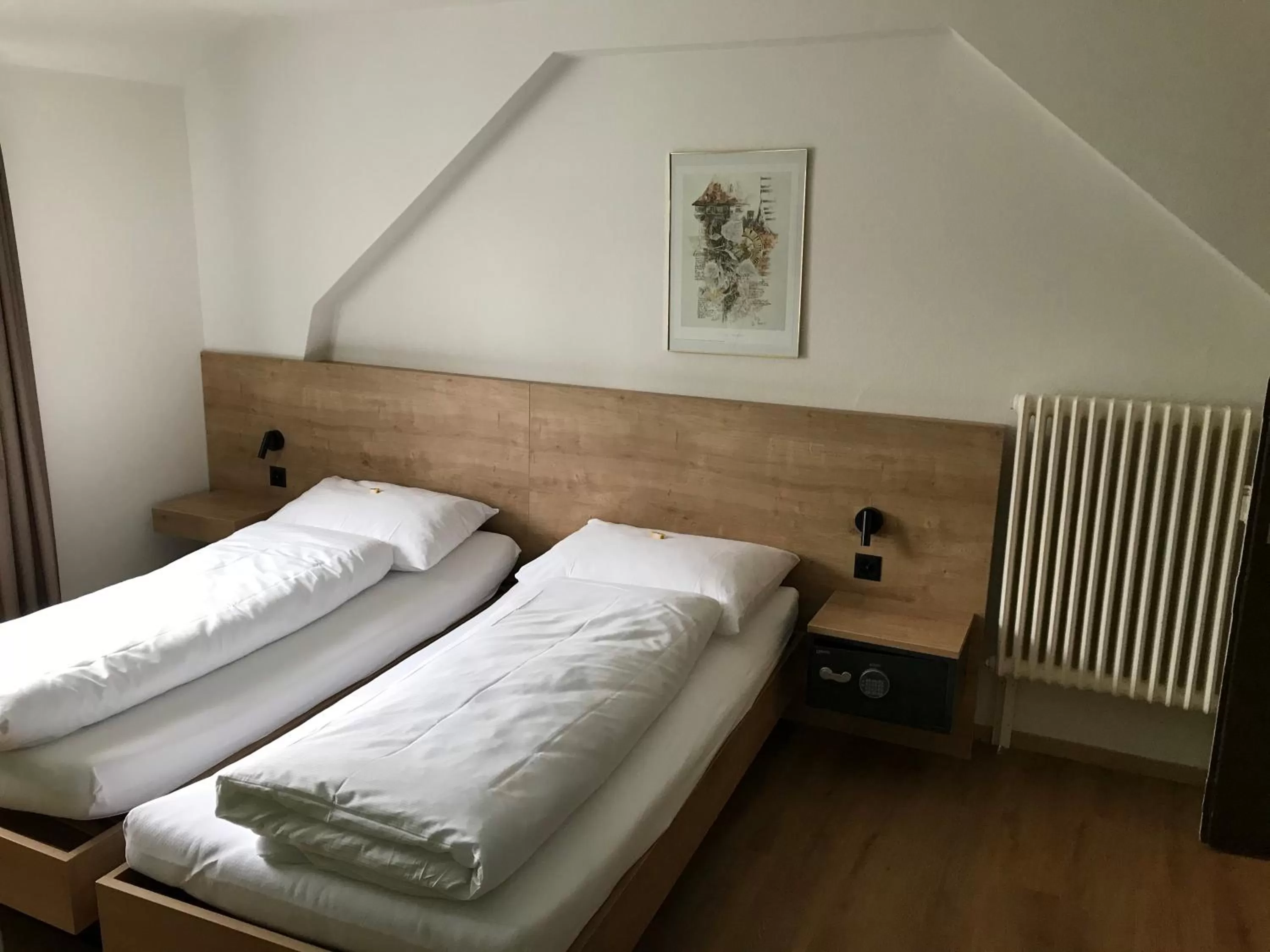 Bed in SEELANDHOTEL Weisses Kreuz