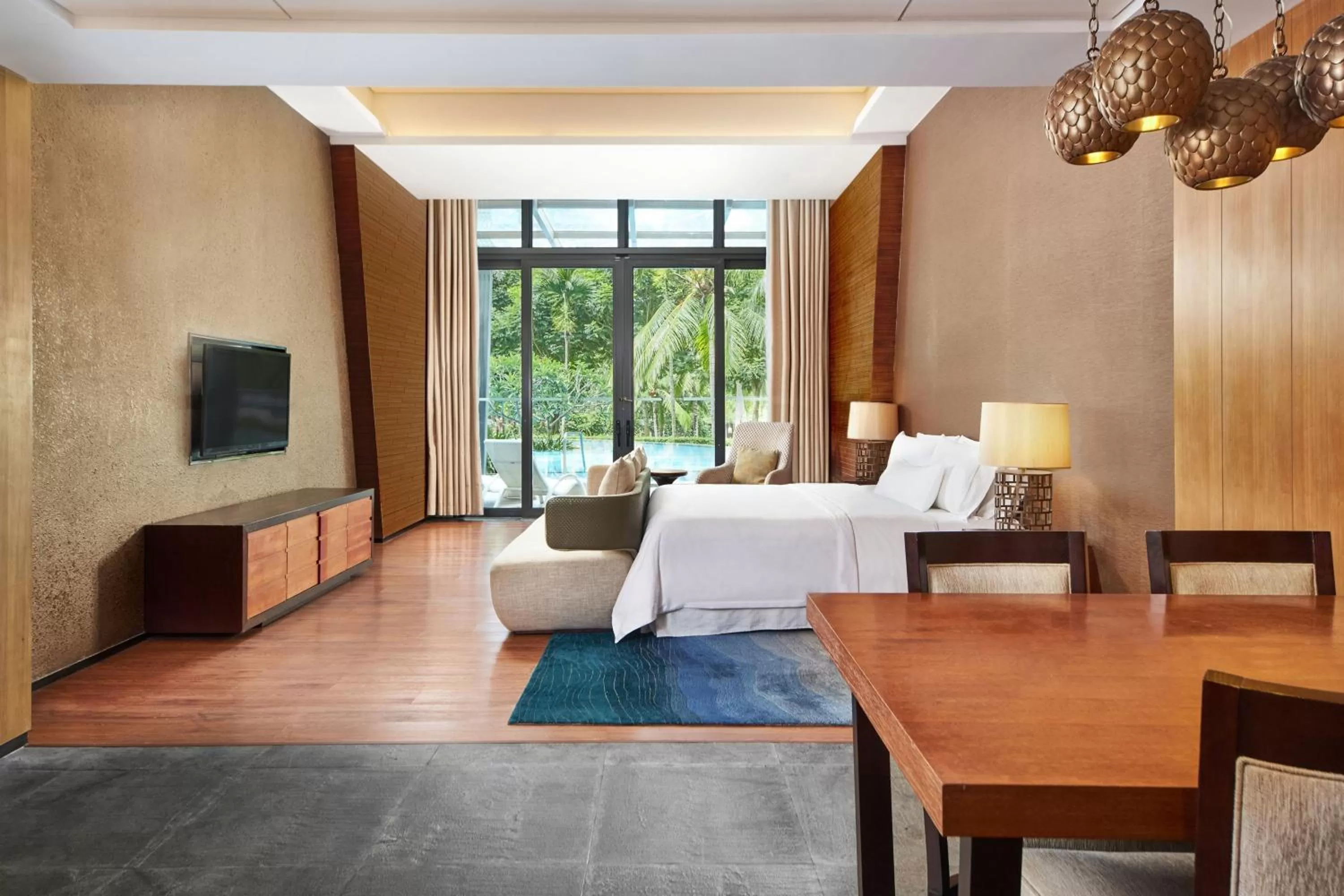 Living room, Bed in The Westin Sanya Haitang Bay Resort