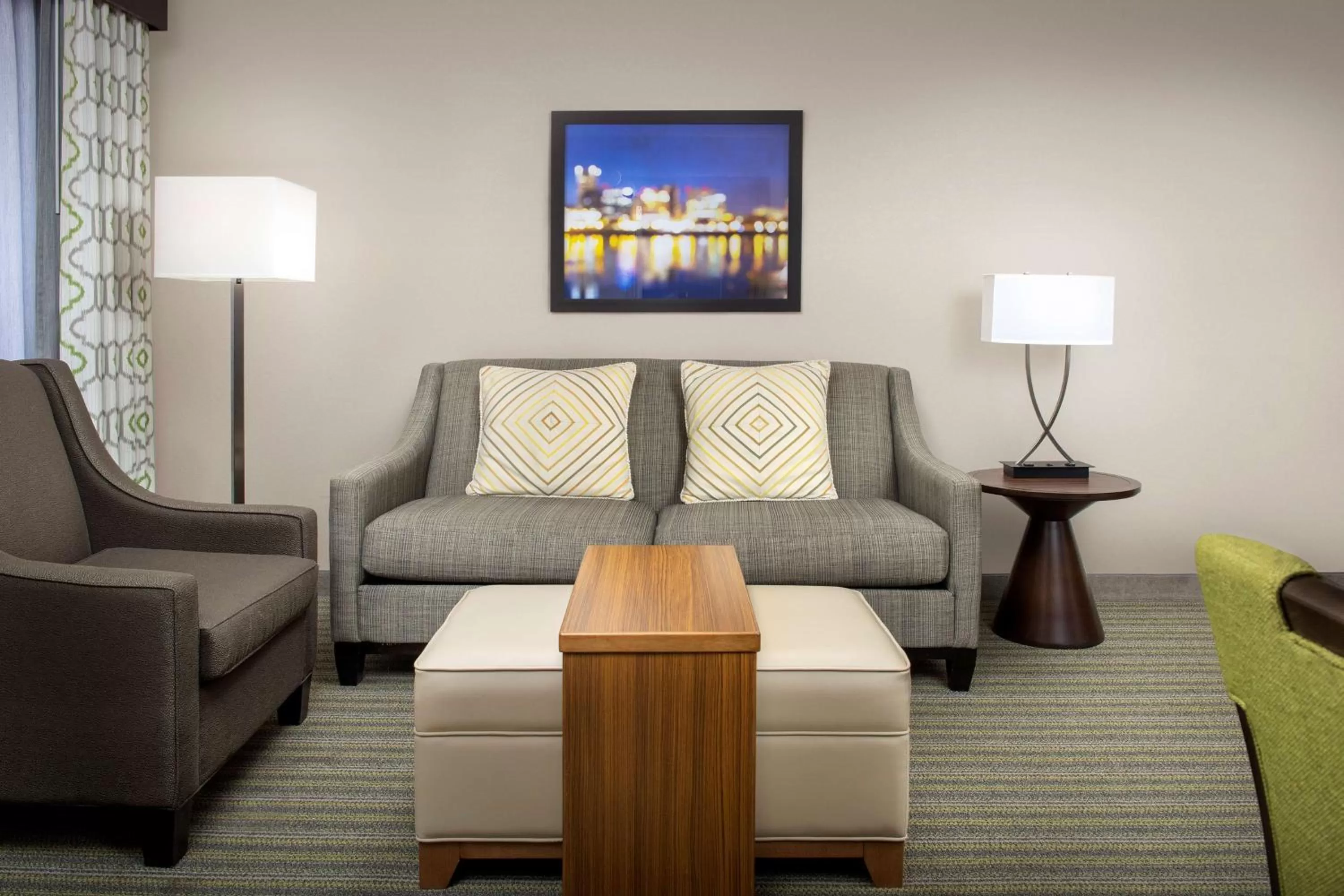 Living room in Homewood Suites Hillsboro Beaverton