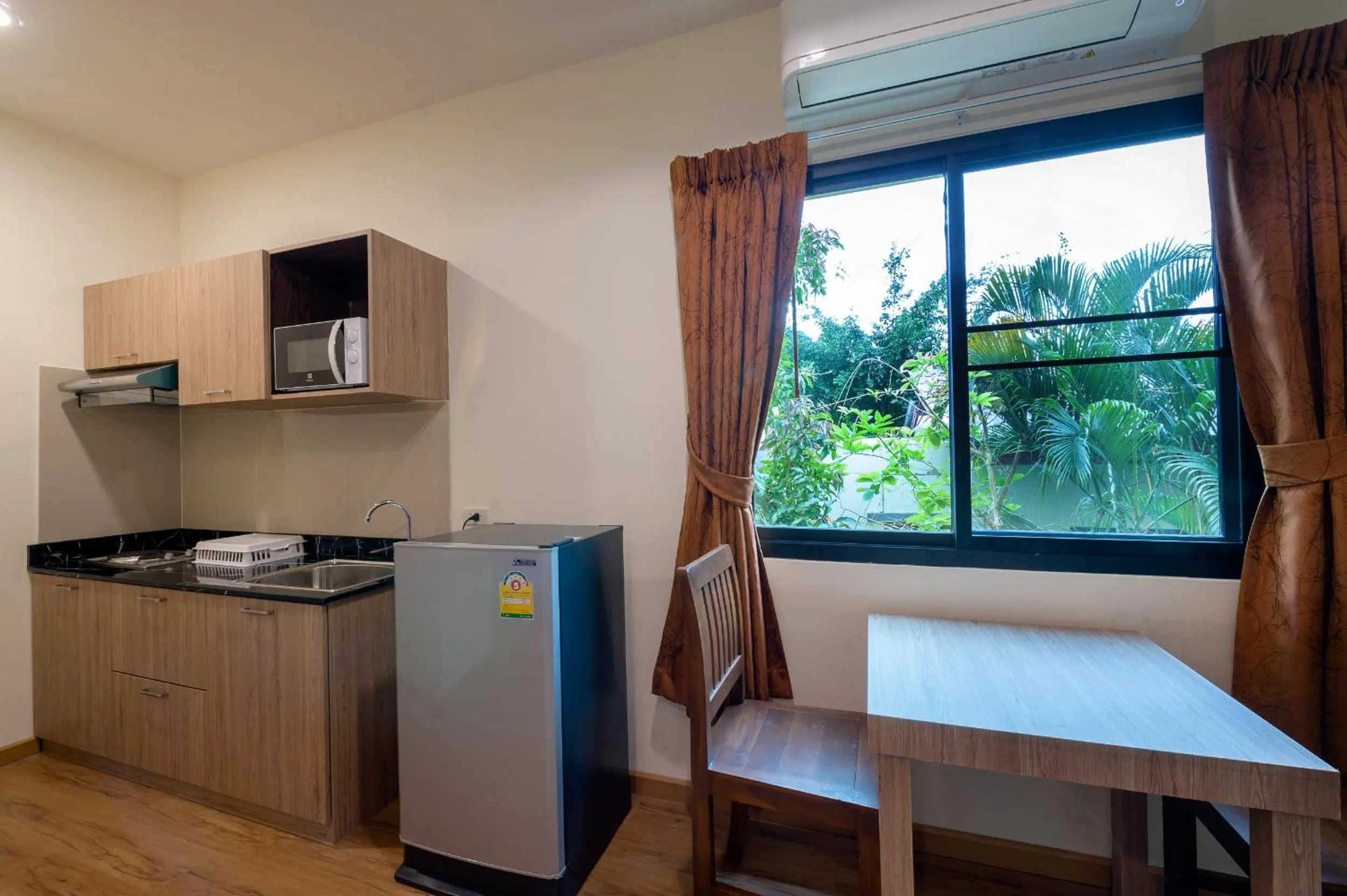 Kitchen/Kitchenette in Anchanlina Hotel - SHA Plus