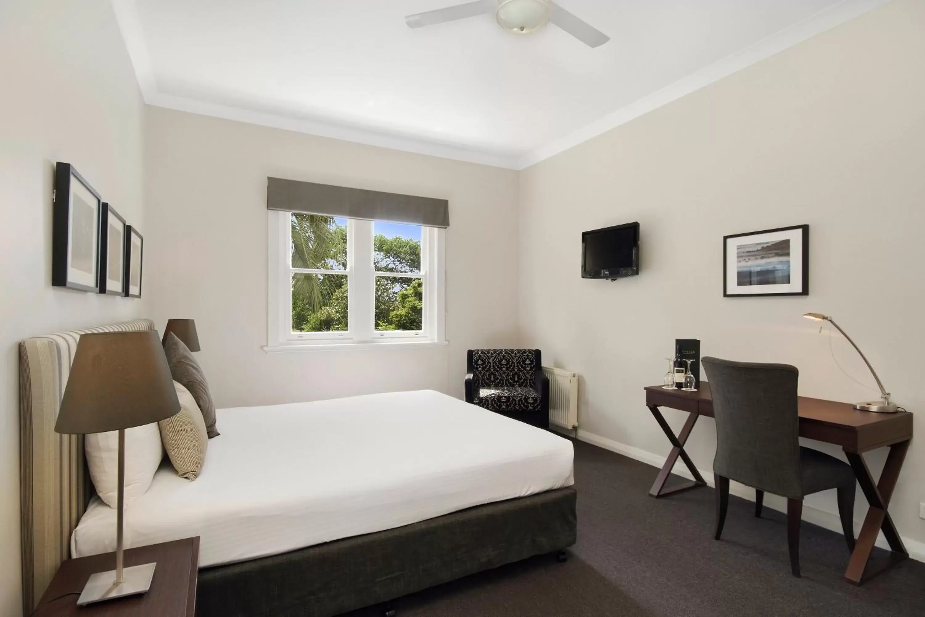 Elms King Room in Peppers Craigieburn Resort Elms King Room in Peppers Craigieburn Resort