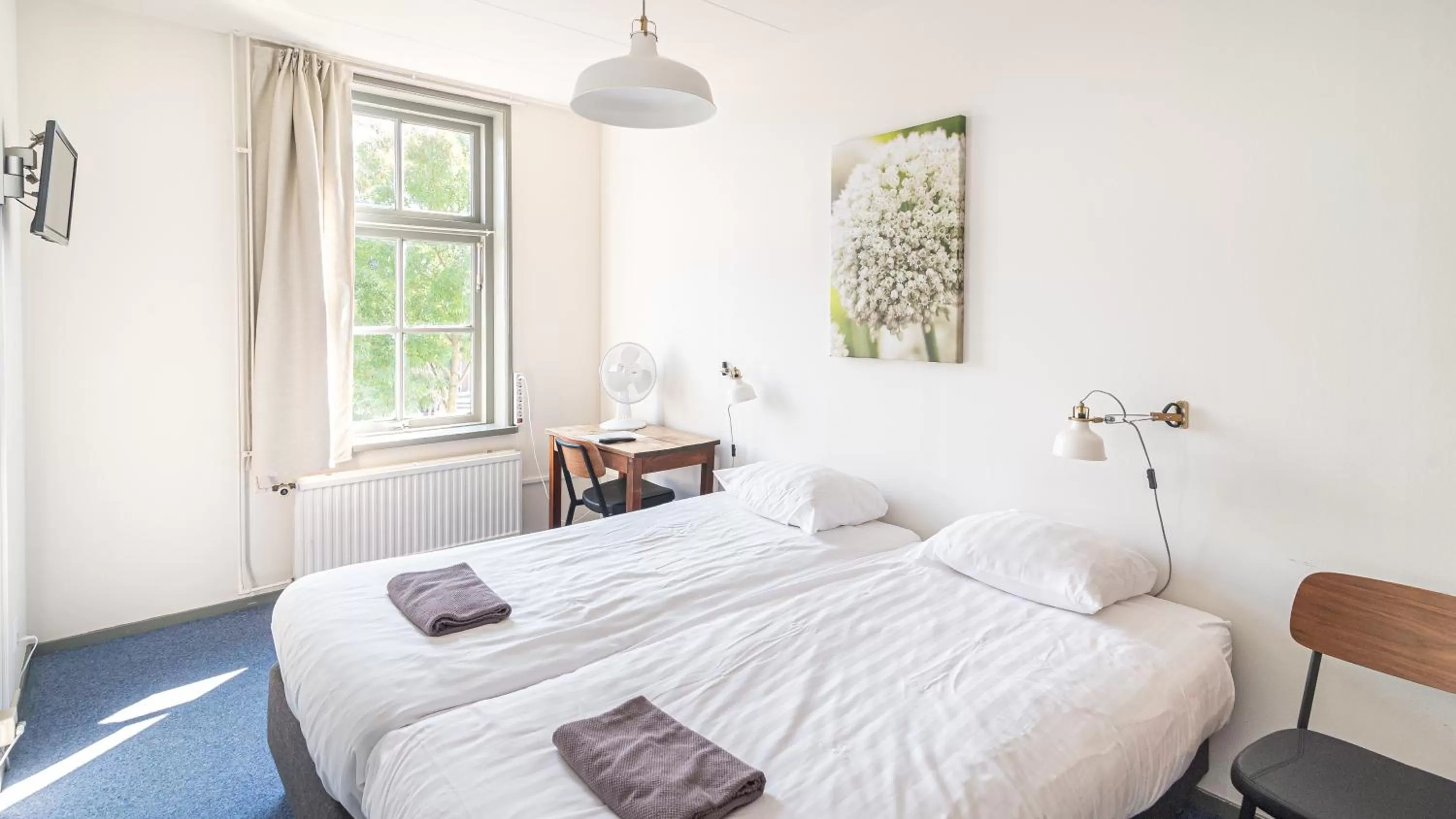 Shower, Bed in Hotel Over de Brug