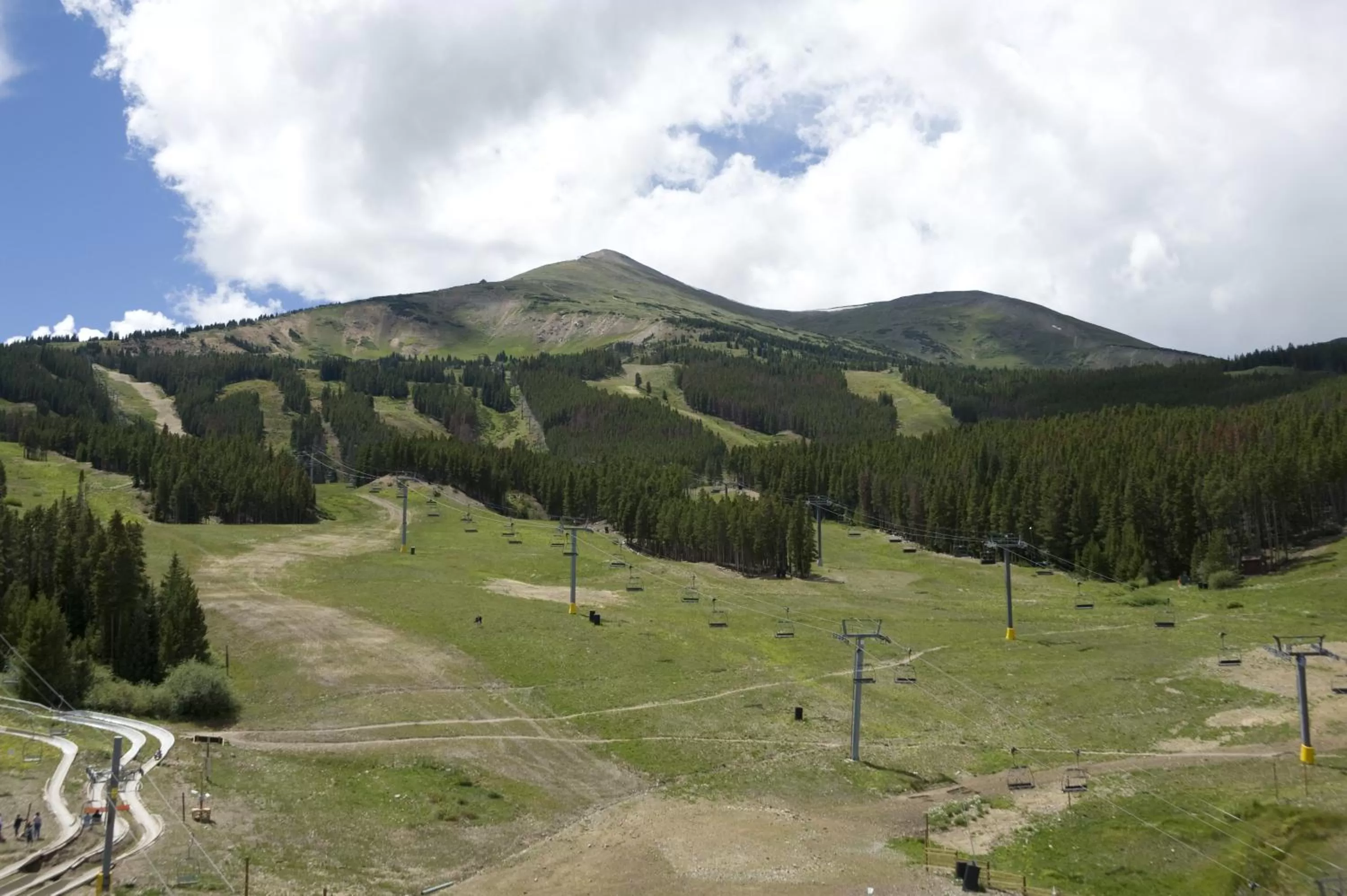 Hiking in One Ski Hill, A RockResort