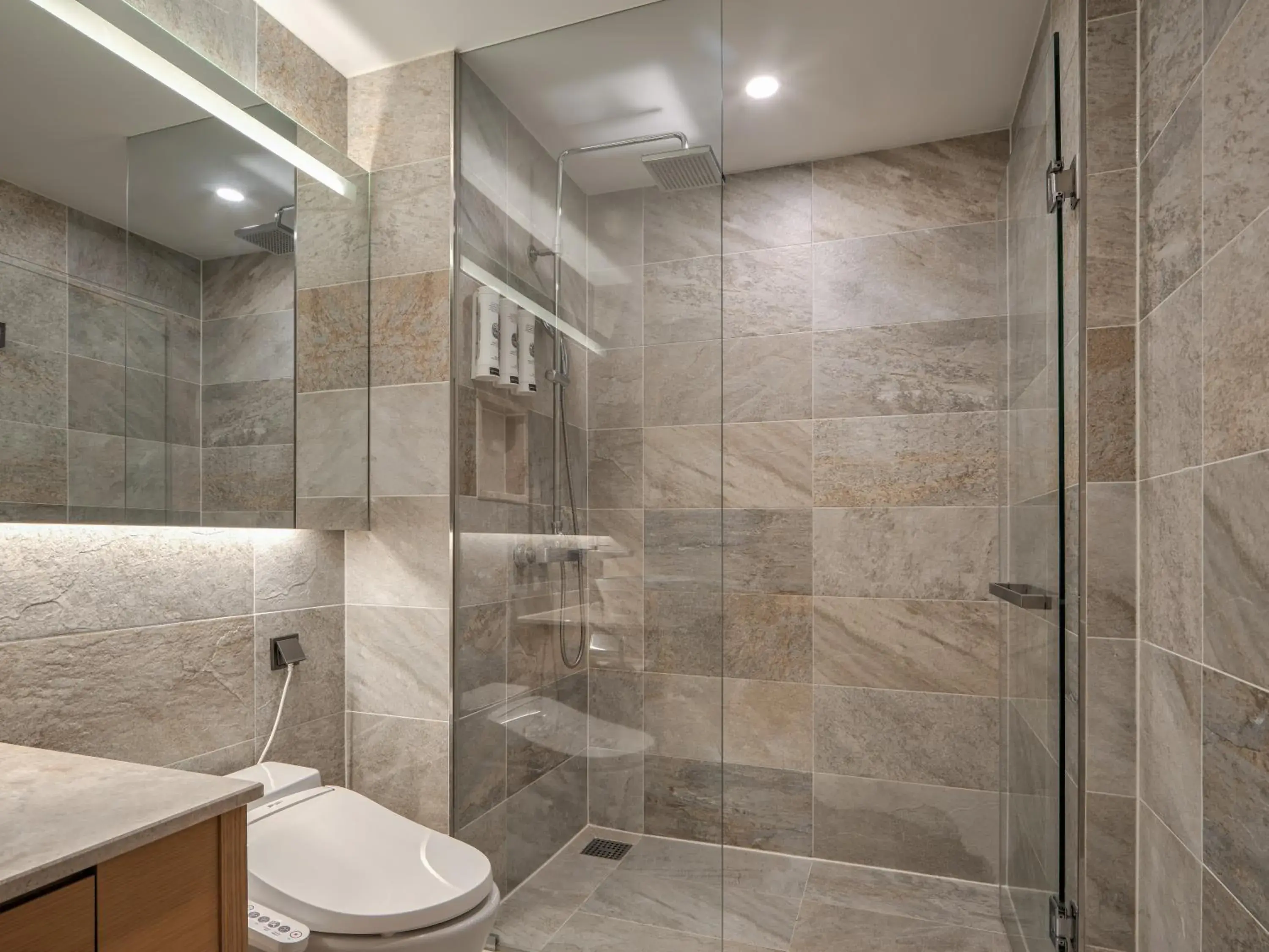 Deluxe Corner Family Twin - Parking is not available in Sotetsu Hotels The Splaisir Seoul Dongdaemun Deluxe Corner Family Twin - Parking is not available in Sotetsu Hotels The Splaisir Seoul Dongdaemun