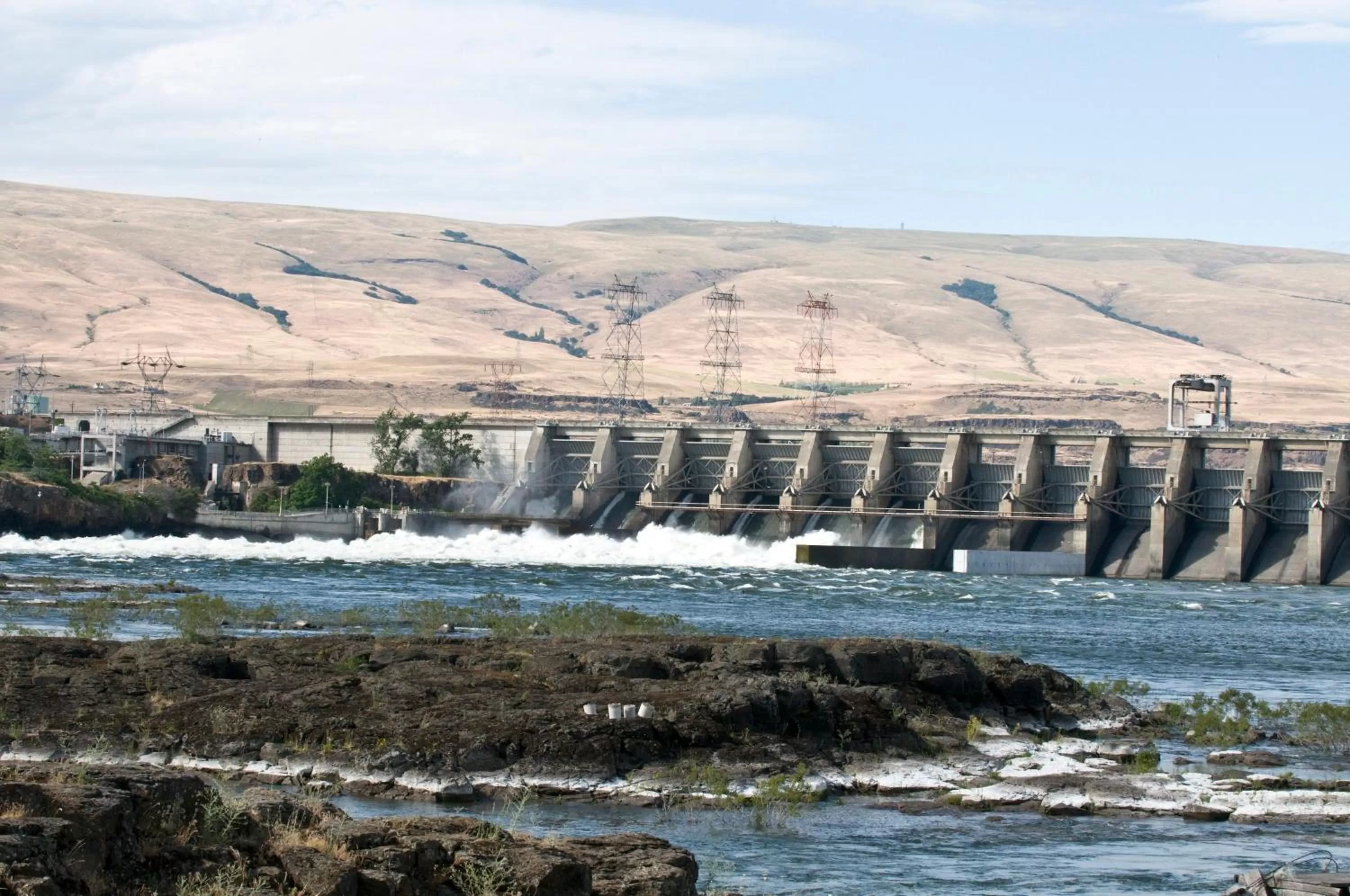 Area and facilities in Celilo Inn