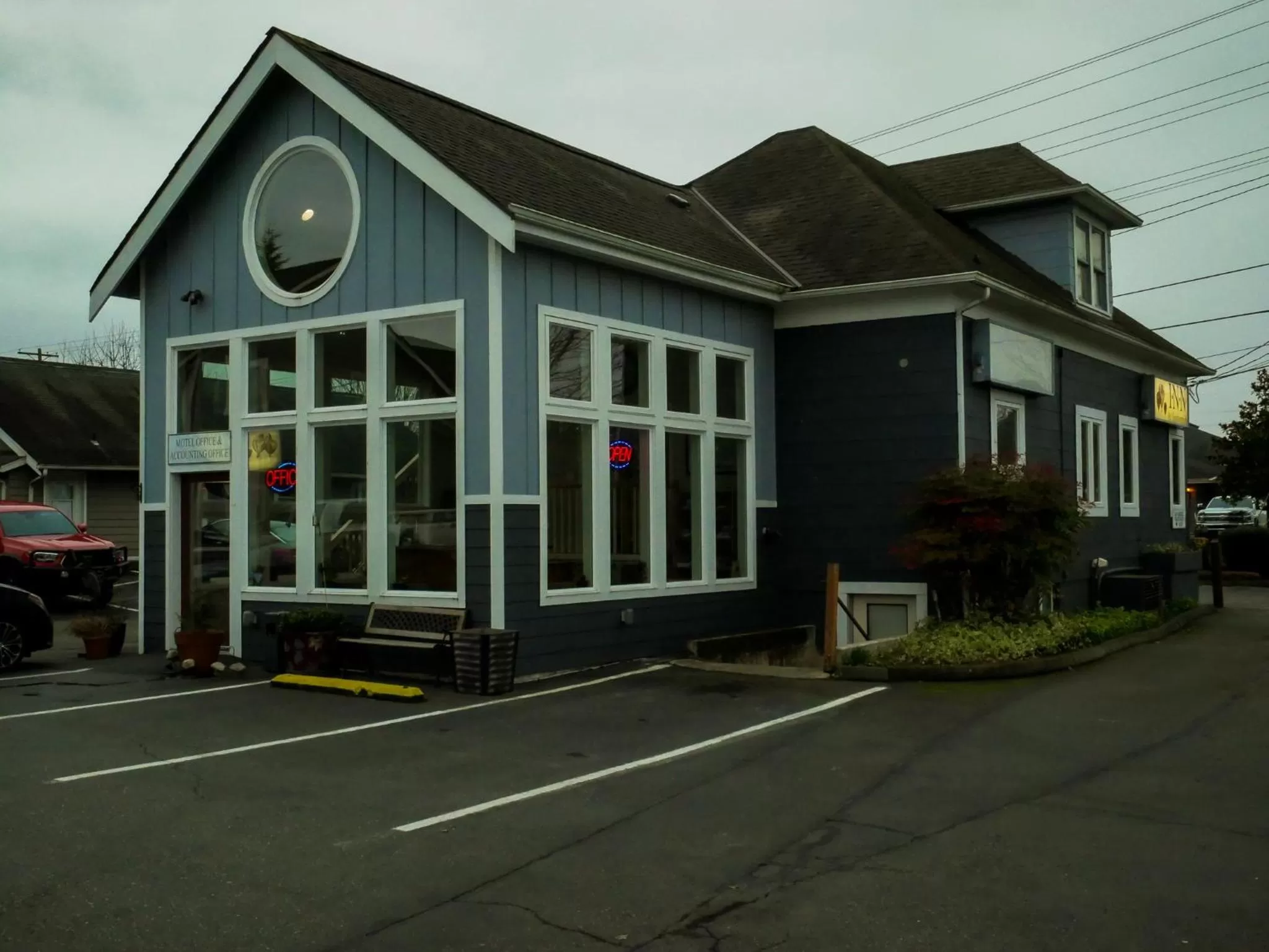 Facade/entrance in Snohomish Inn