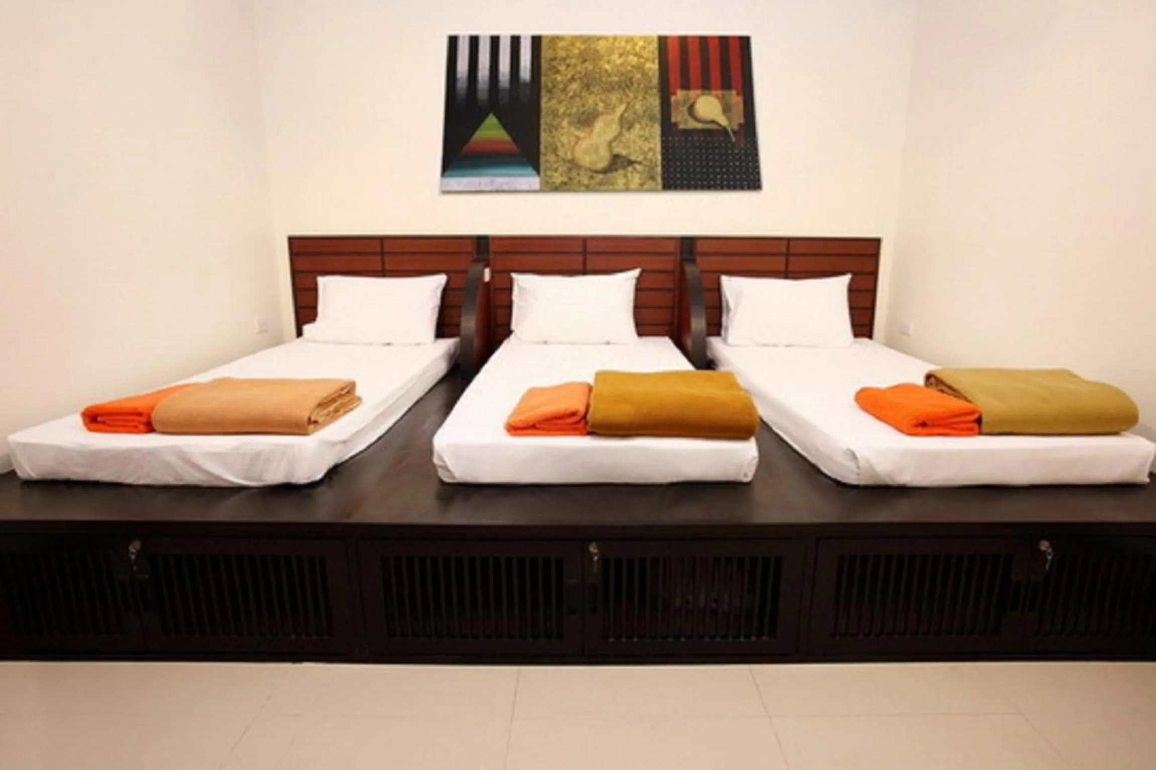 Bed in Lub Sbuy Hostel