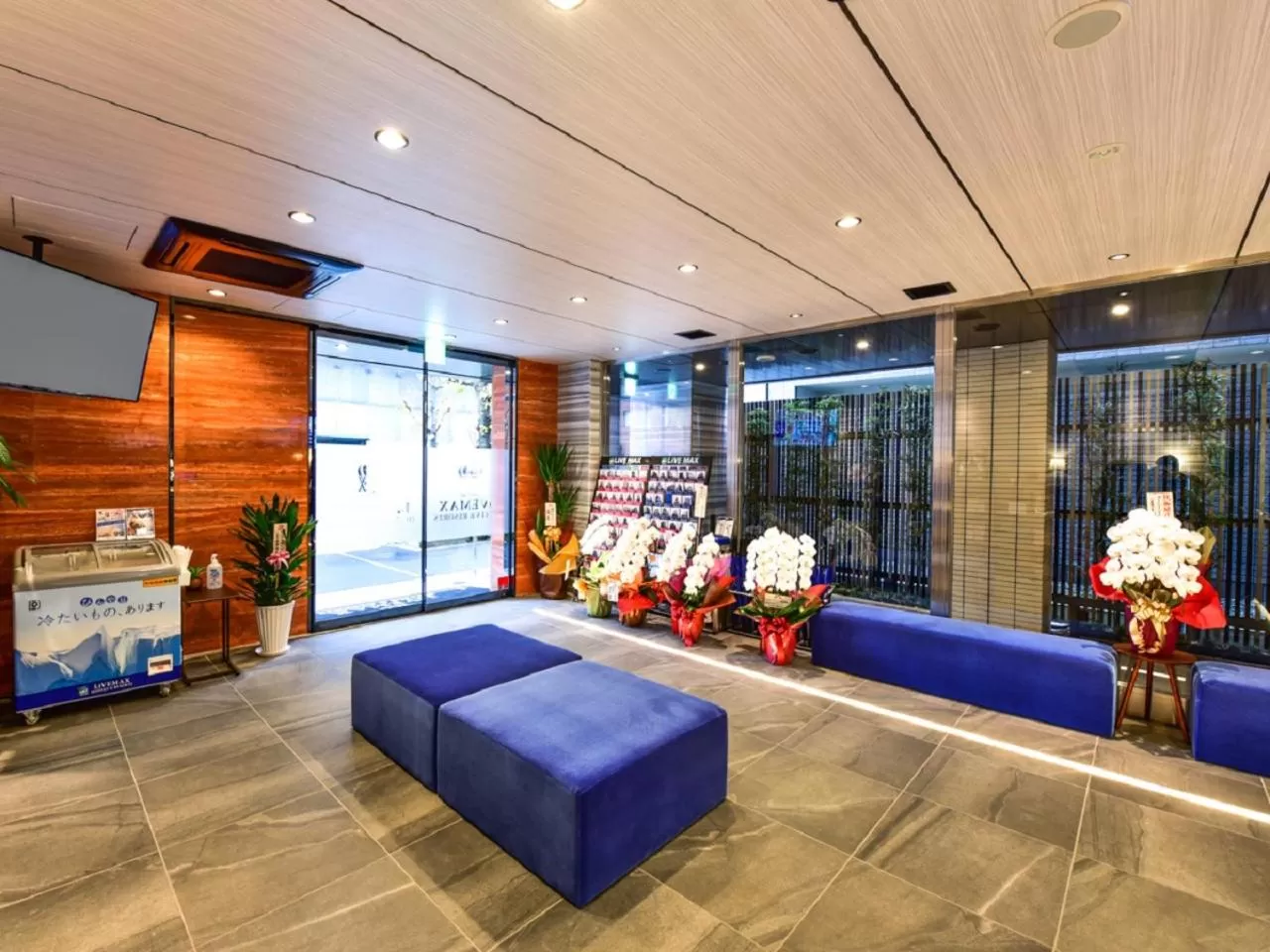 Lobby or reception in HOTEL LiVEMAX Hakataeki Minami