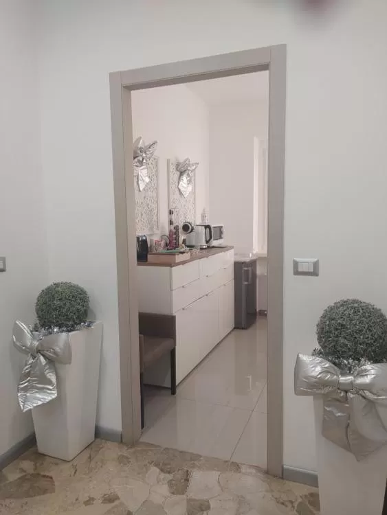 Dining area, Kitchen/Kitchenette in "La Selvetta" bed and breakfast