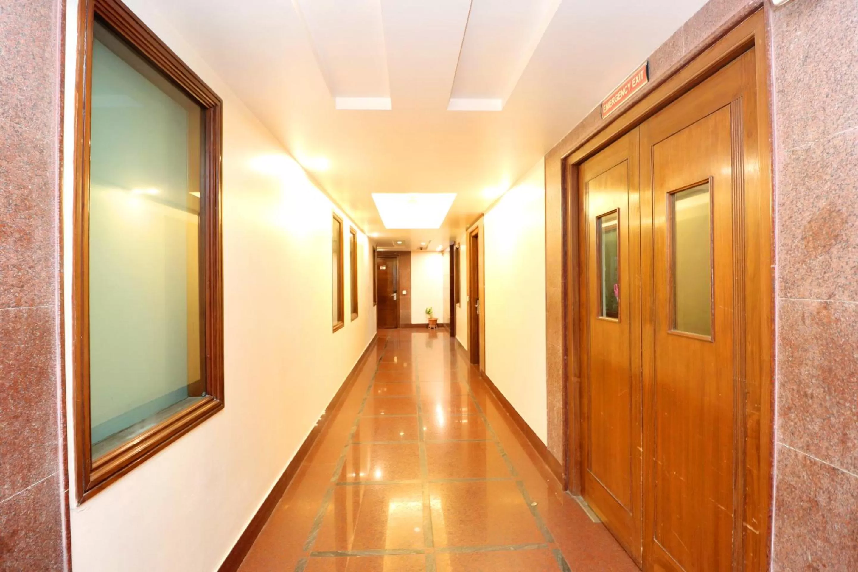 Area and facilities in Hotel Leela Grande