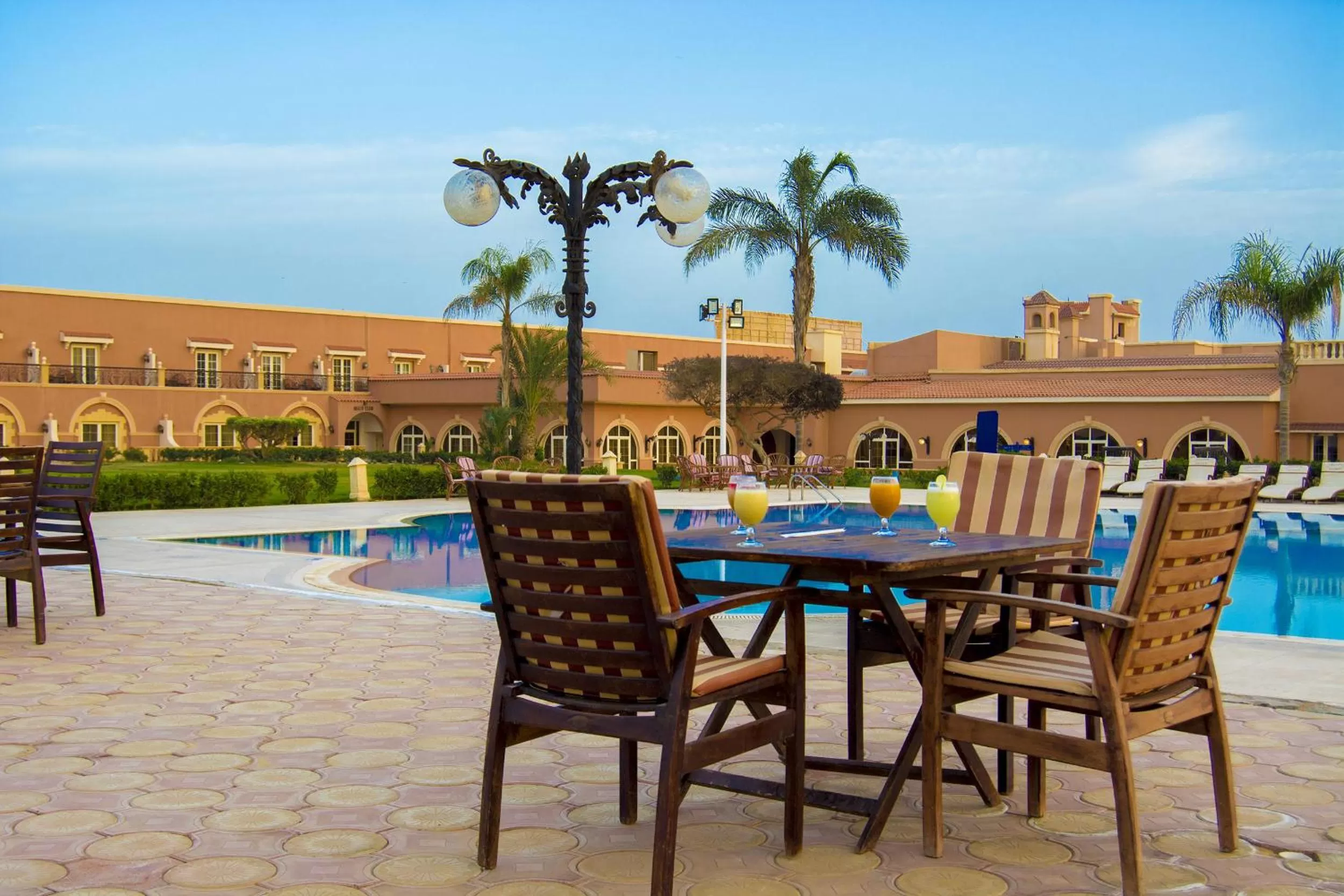 Helnan Auberge Fayoum