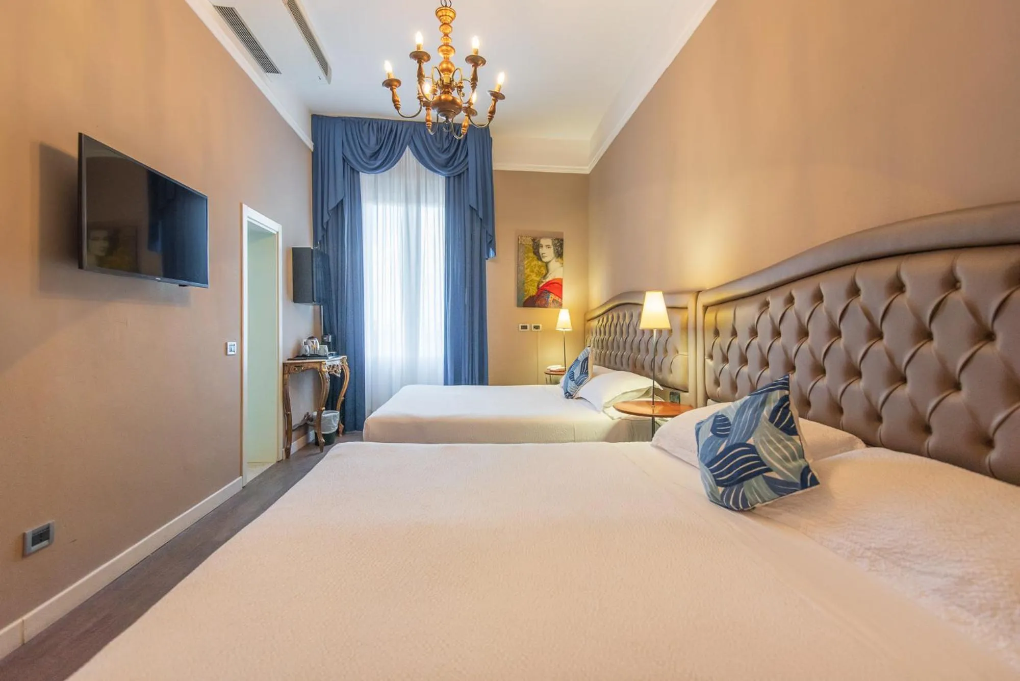 Bedroom, Bed in Hotel Ristorante Ala d'Oro