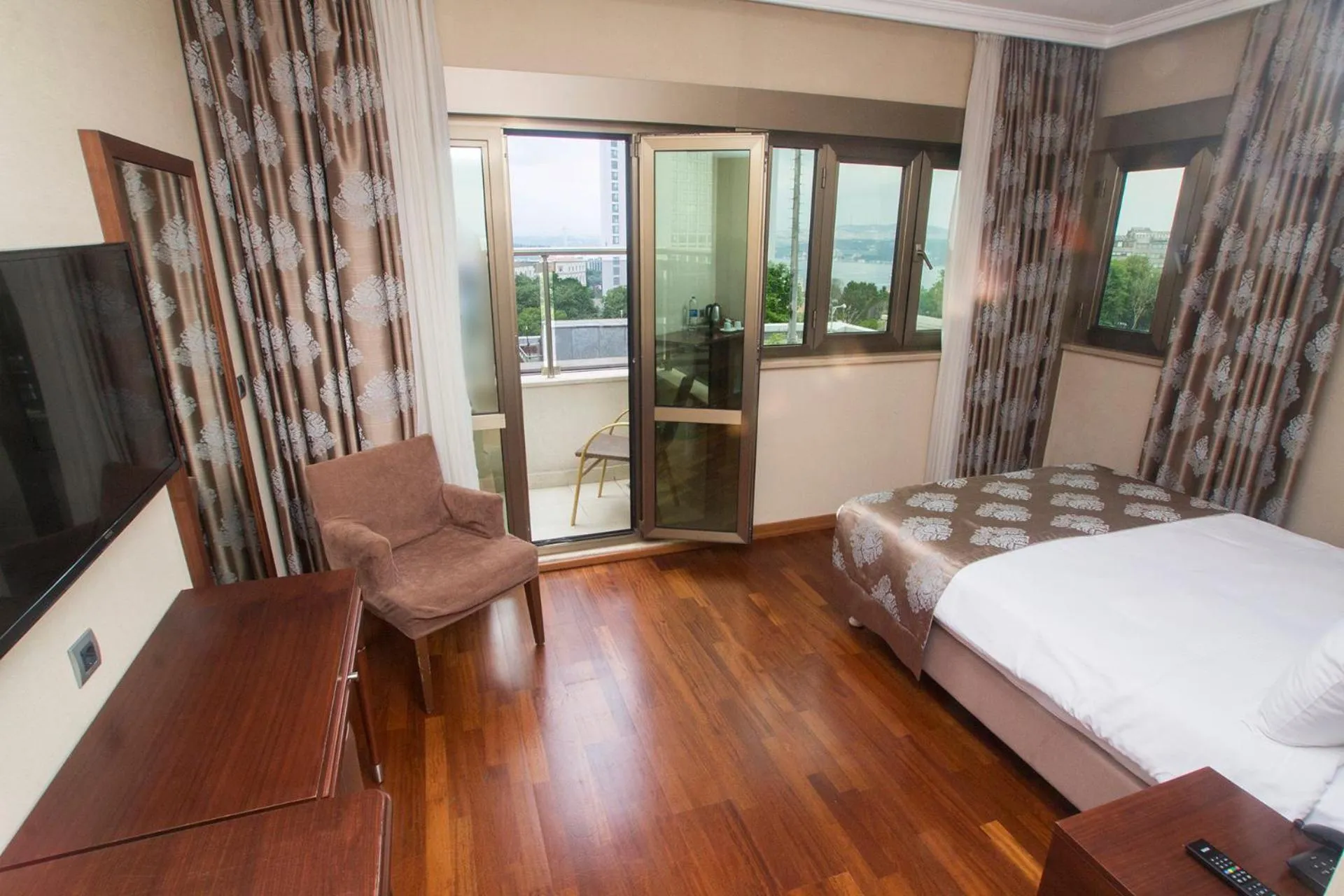 Photo of the whole room in Nova Plaza Boutique Hotel & Spa