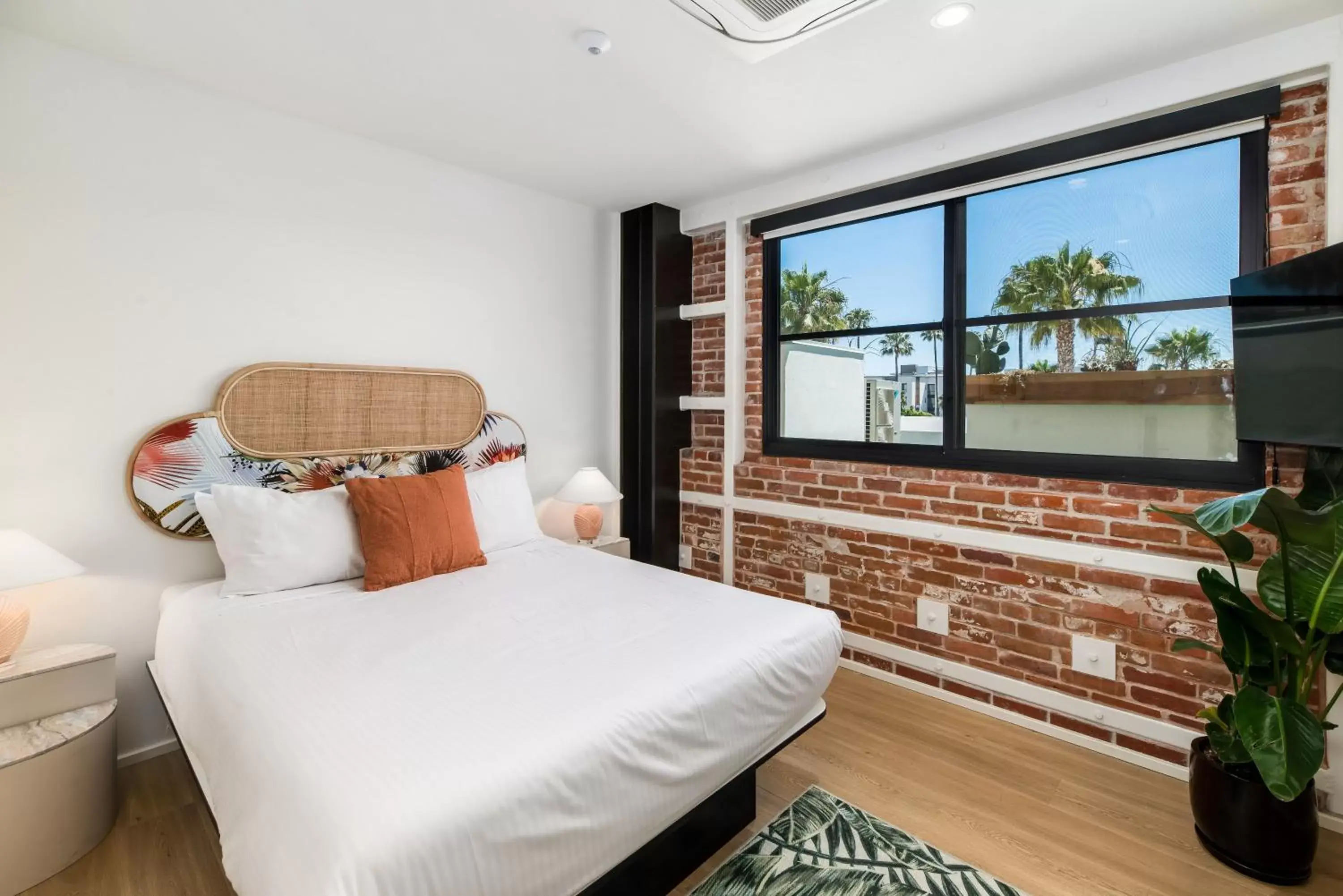 Room 202 - single occupancy in The Brick Boutique Hotel Room 202 - single occupancy in The Brick Boutique Hotel