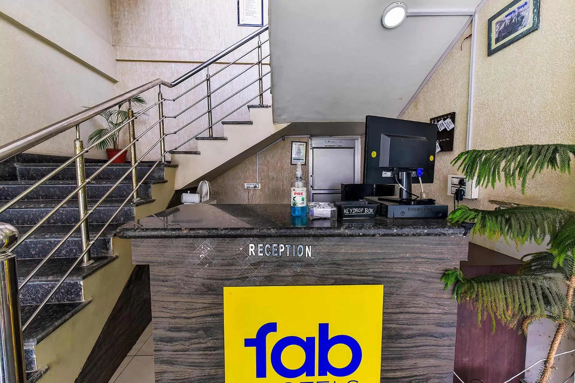Lobby or reception in FabHotel Surya Residency GMS Road