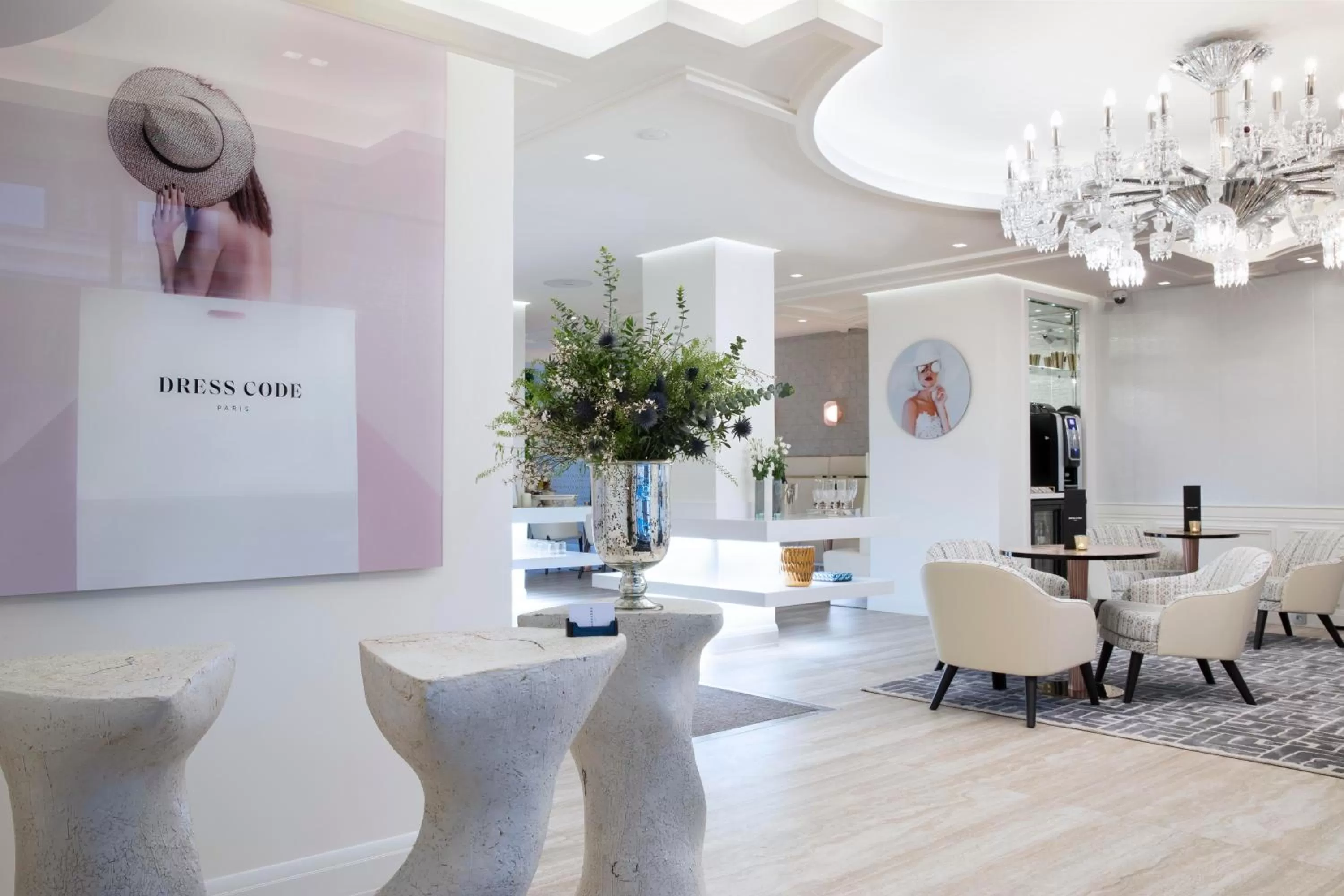 Lobby or reception in Hôtel Dress Code
