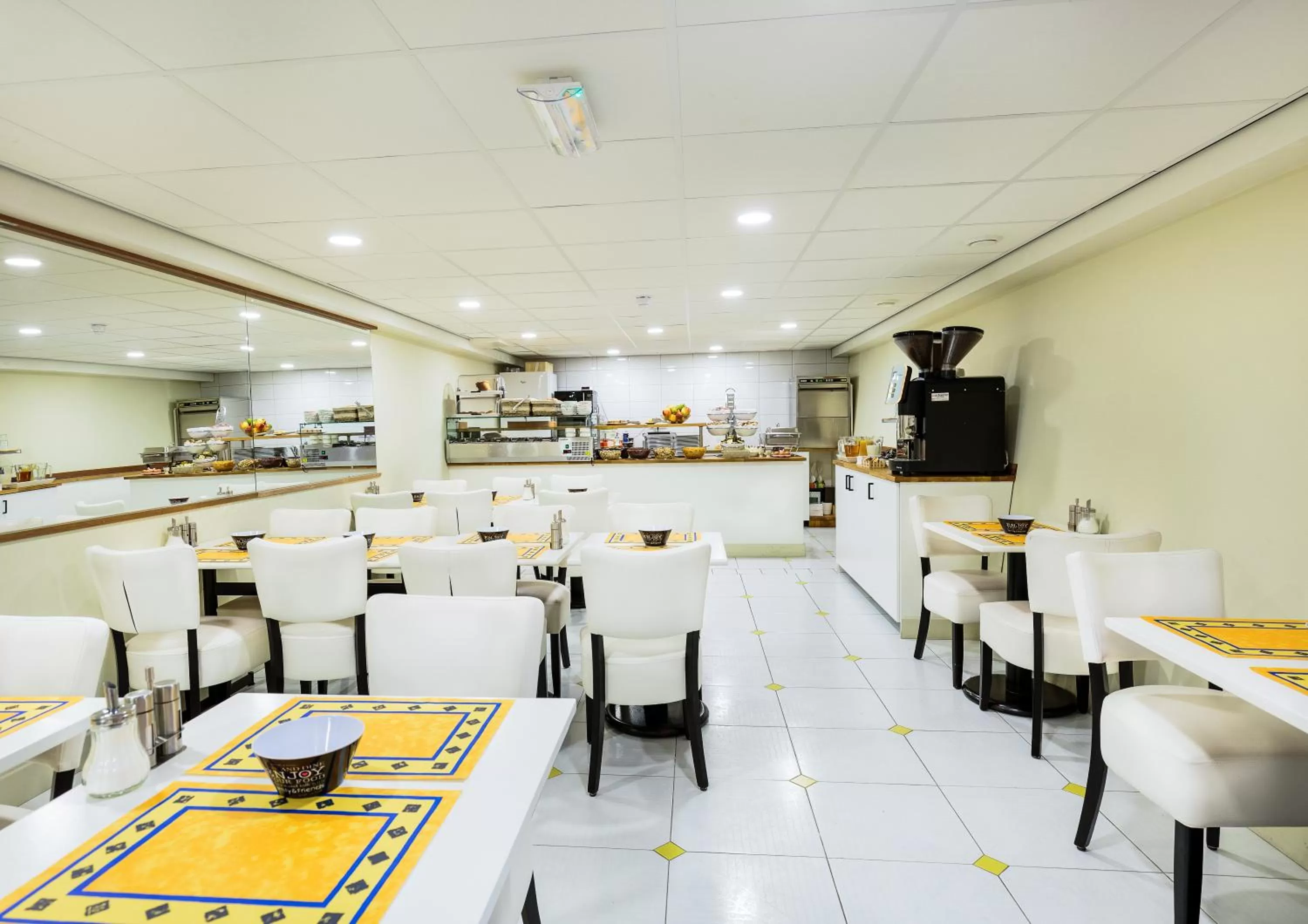 Restaurant/places to eat in Hotel De Looier