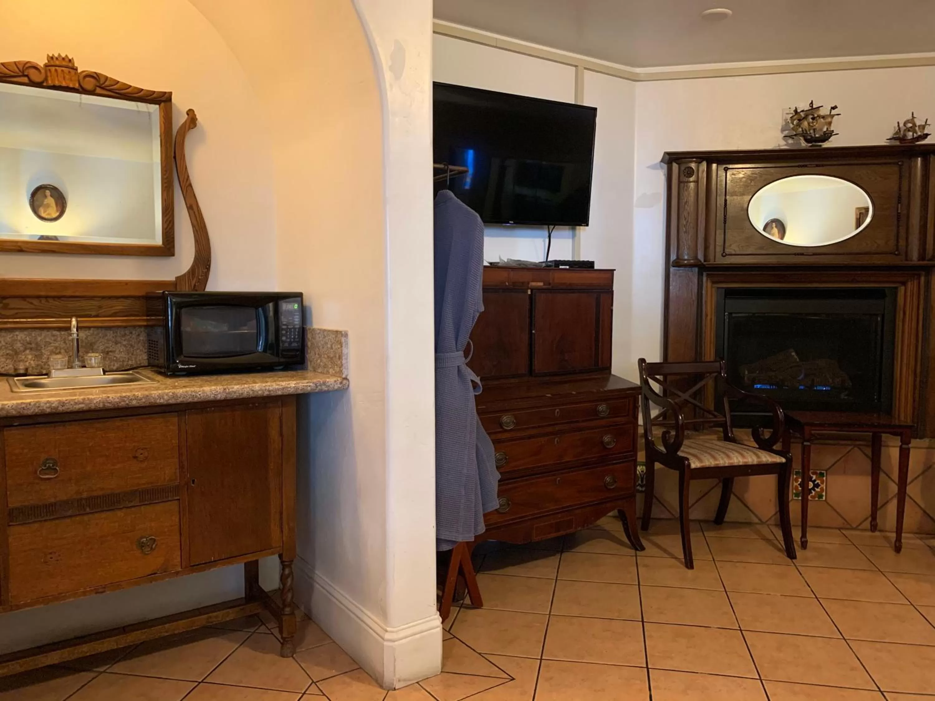 TV and multimedia in Chantico Inn