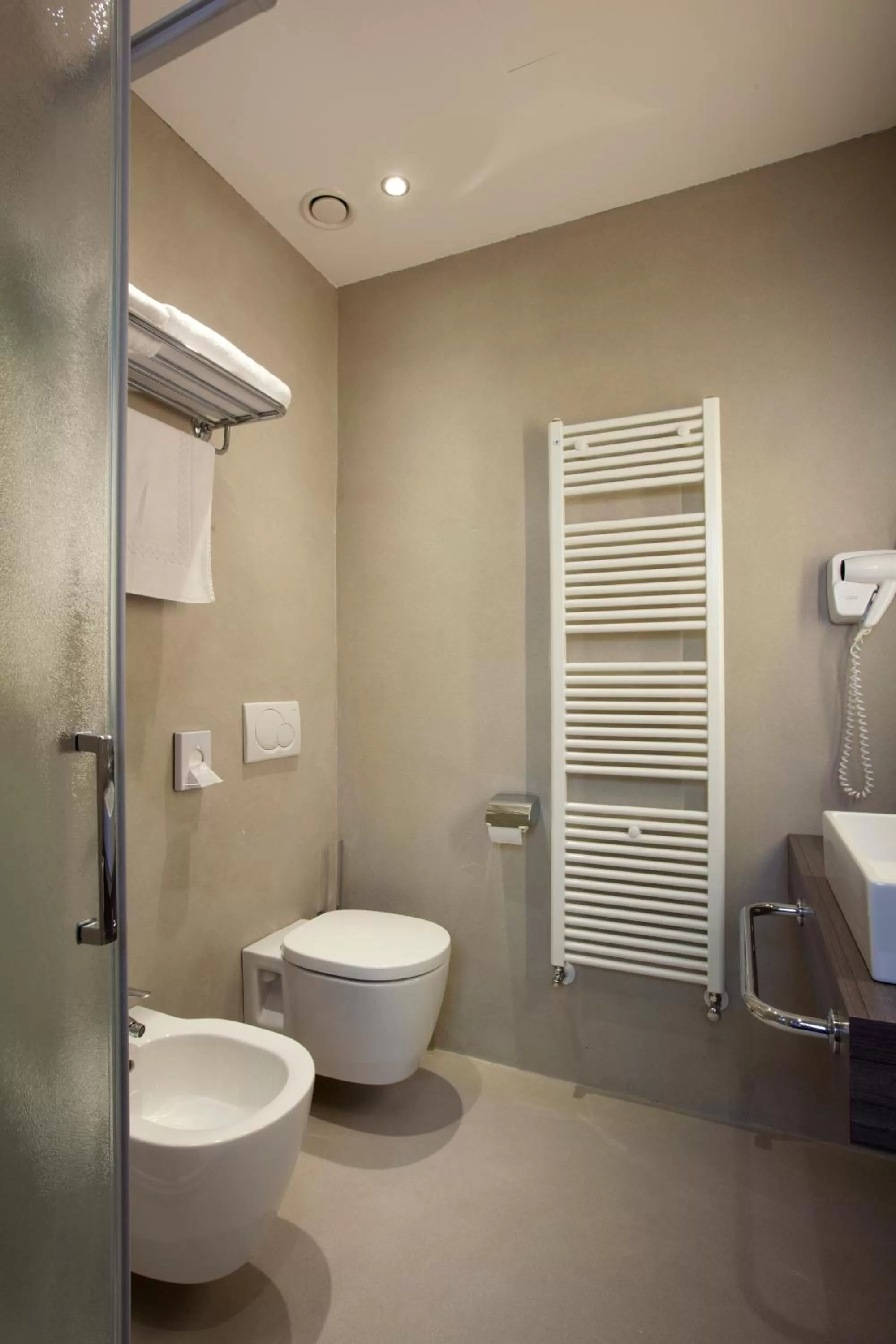 Bathroom in Best Western Plus Borgolecco Hotel