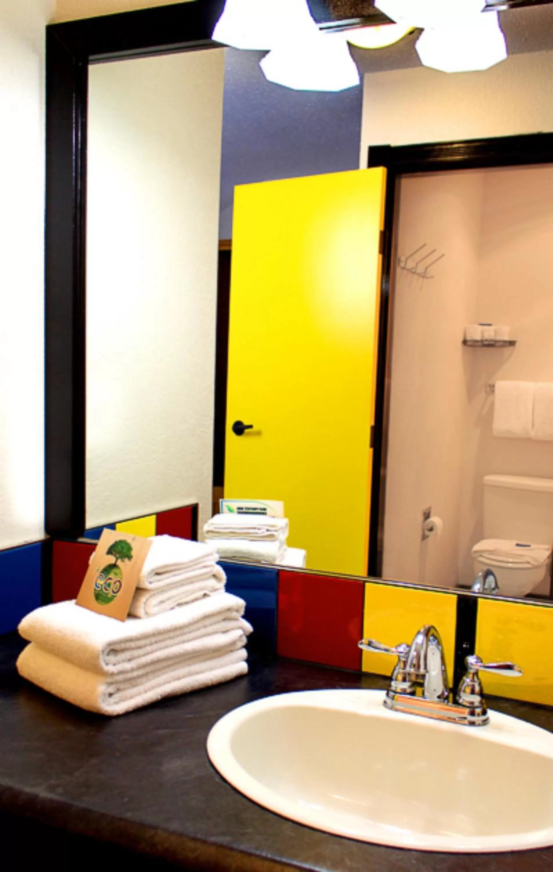 Bathroom in The Bulldog Hotel