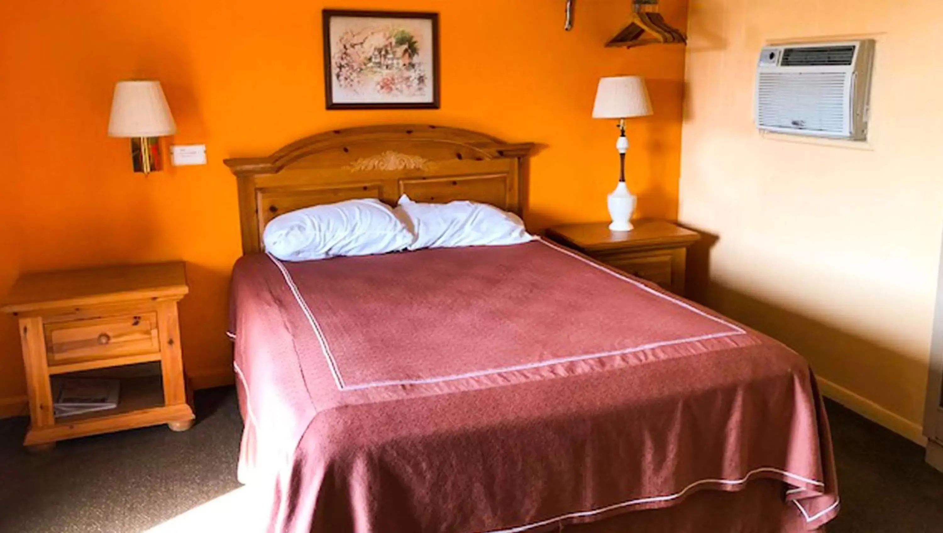 Queen Room in Motel Forrest Rockville Queen Room in Motel Forrest Rockville