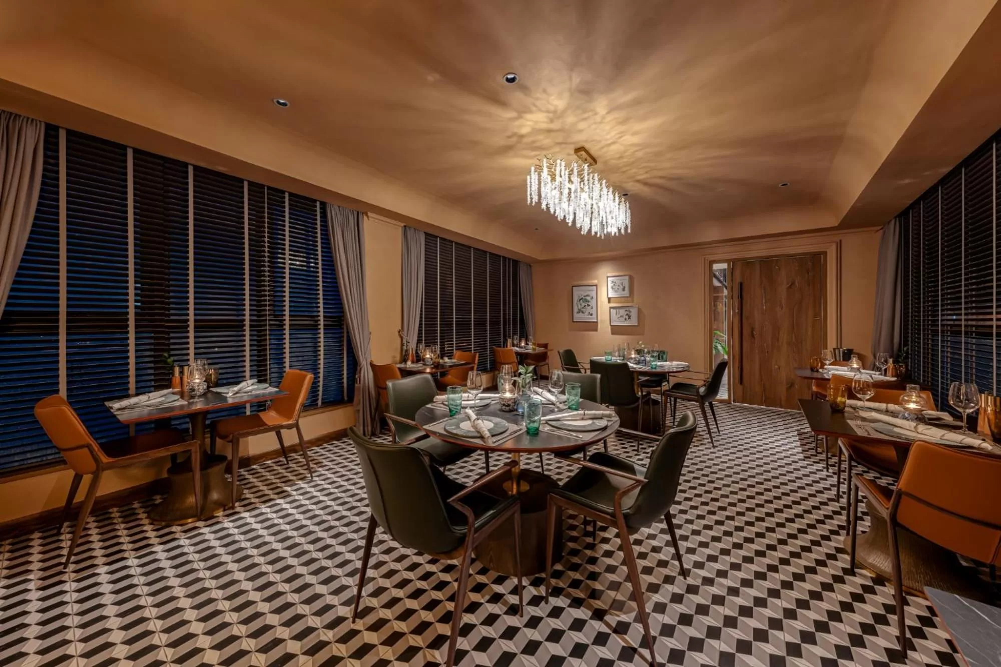 Restaurant/places to eat in La Siesta Classic Hang Thung