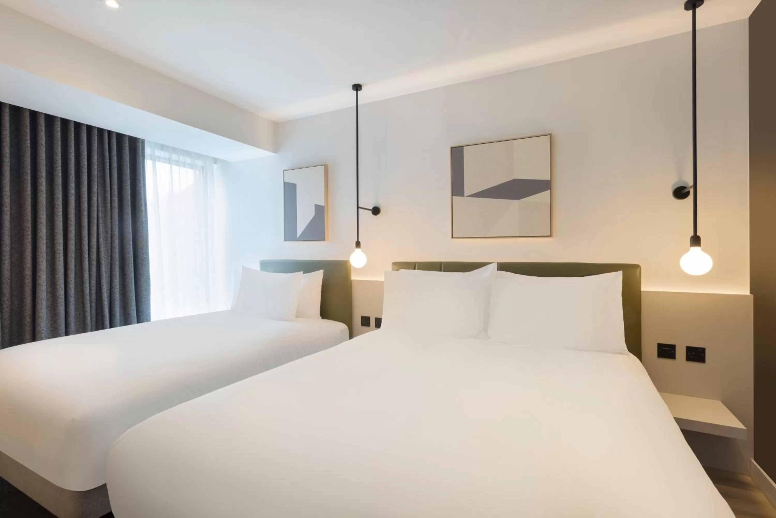 Bedroom, Bed in Leonardo Hotel Manchester Piccadilly