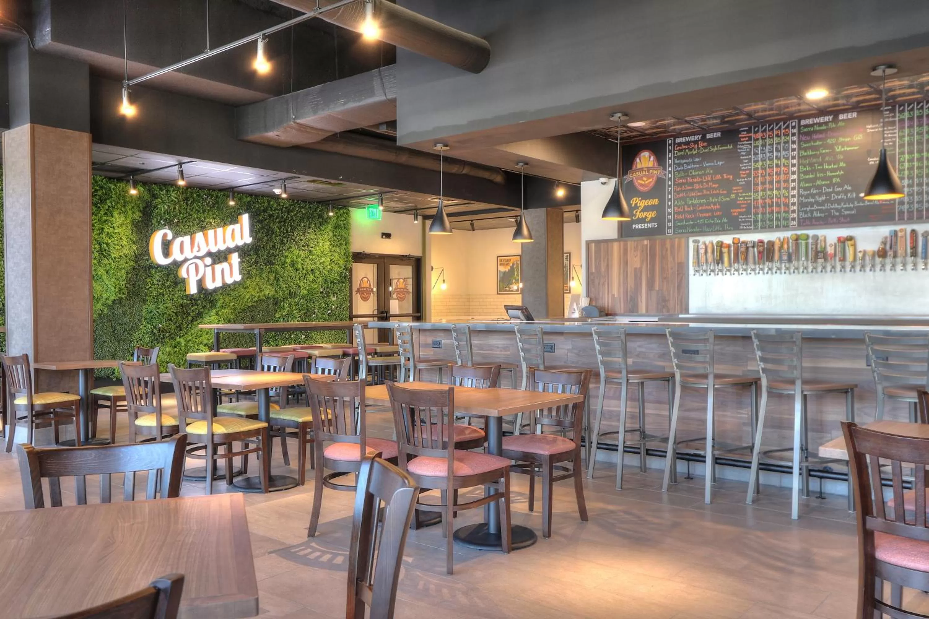 Restaurant/places to eat in Holiday Inn & Suites Pigeon Forge Convention Center by IHG