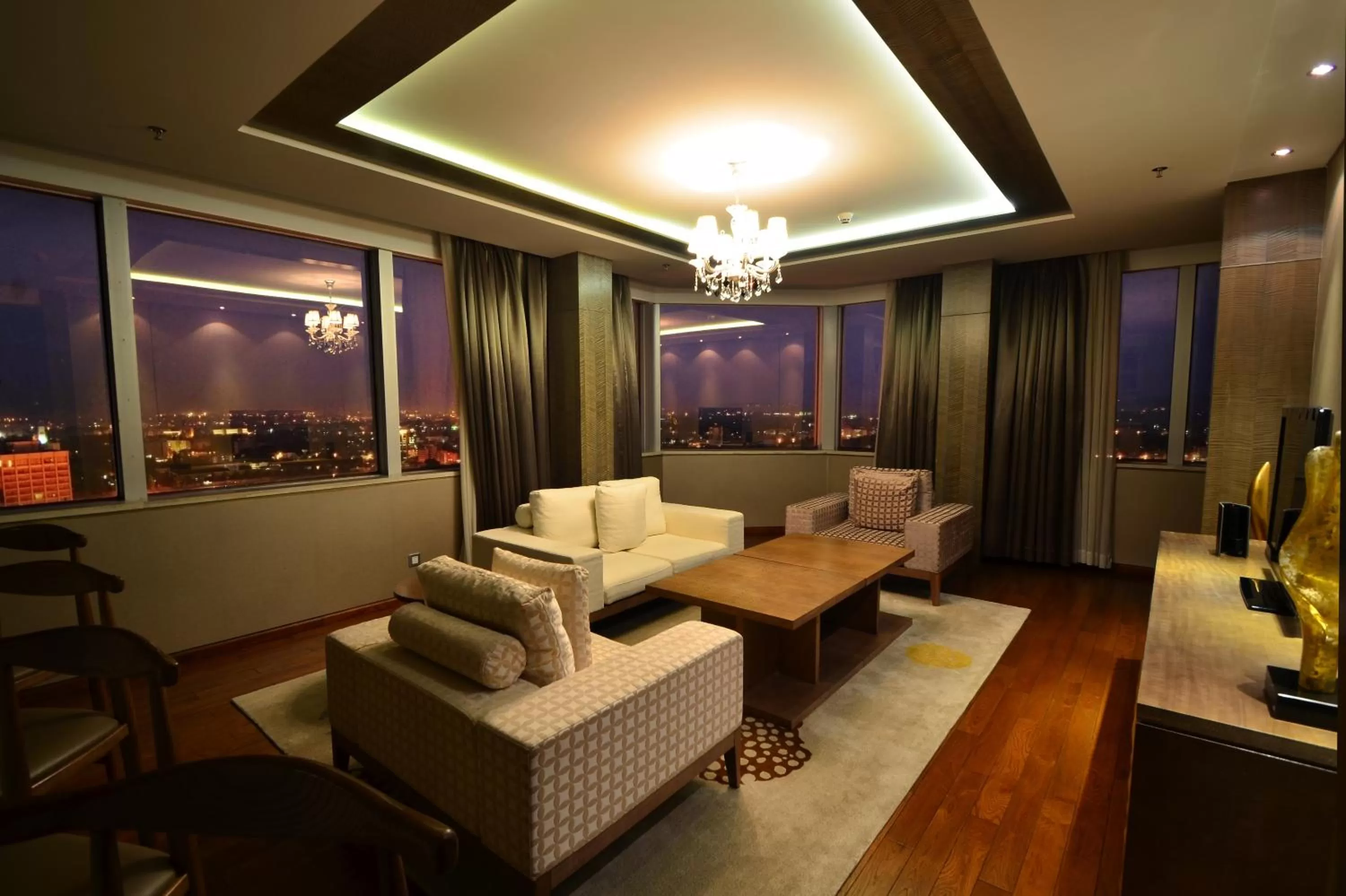 Seating area in Fleuve Congo Hotel By Blazon Hotels